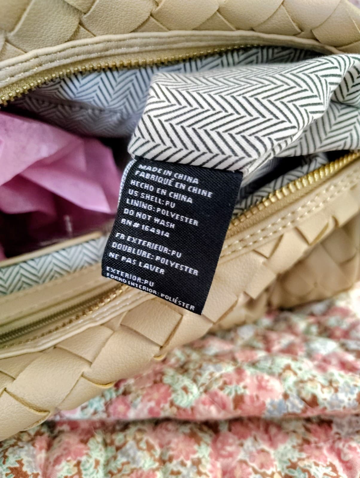Urban Expressions Beige woven Hobo Shoulder bag NWOT - Thumbnail 8
