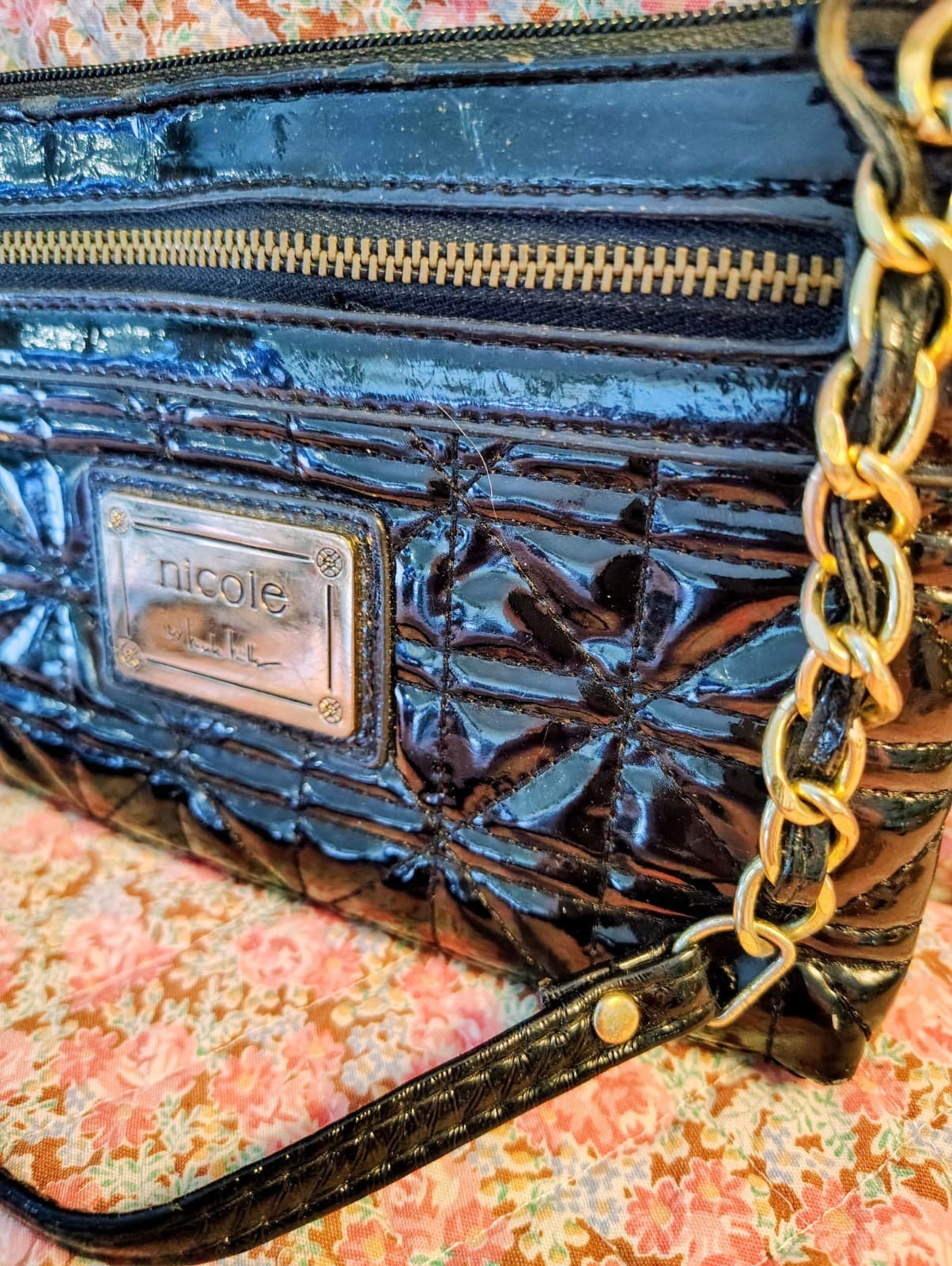 Nicole Miller Black Faux Patent Leather Wristlet - Thumbnail 5