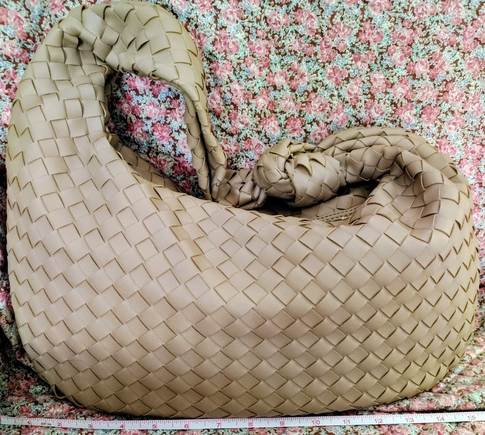 Urban Expressions Beige woven Hobo Shoulder bag NWOT - Thumbnail 16