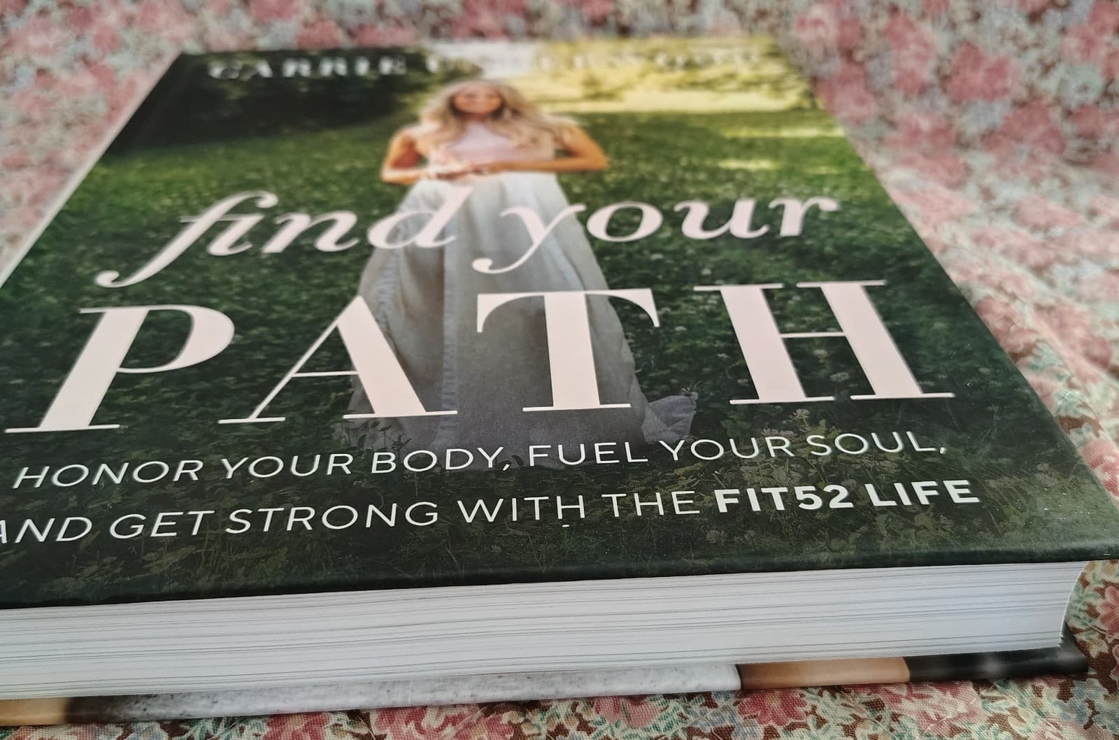 Find Your Path: Carrie Underwood's Journey - hardcover, Underwood, 9780062690913 - Thumbnail 3