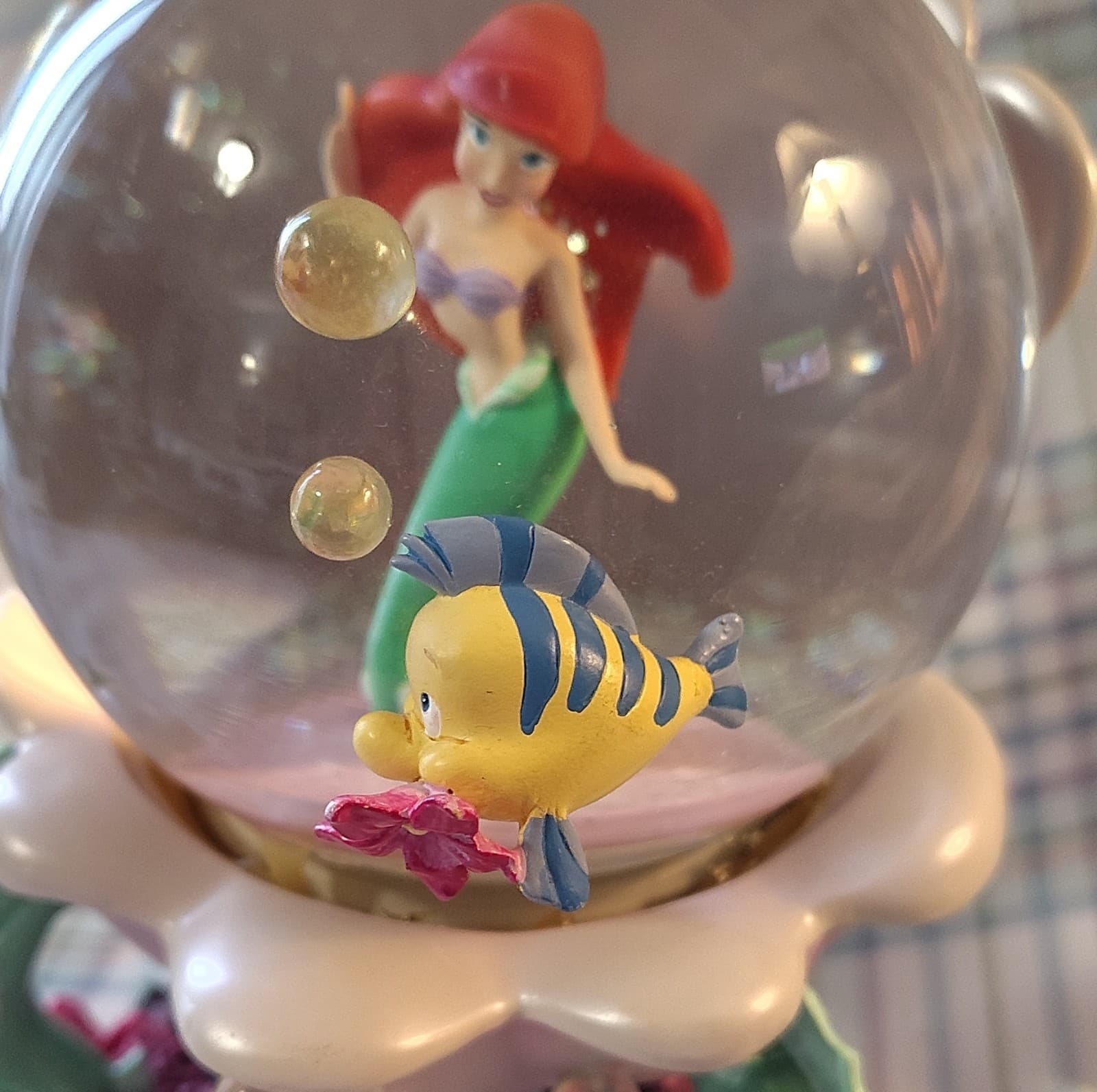 Collectible Disney The Little Mermaid Ariel musical Snow Globe - Thumbnail 5