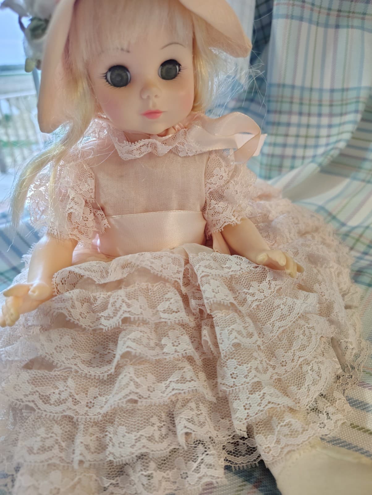 Madame Alexander Renoir Artist Doll 12in Blonde Hair Pink Lace Dress Floral Hat