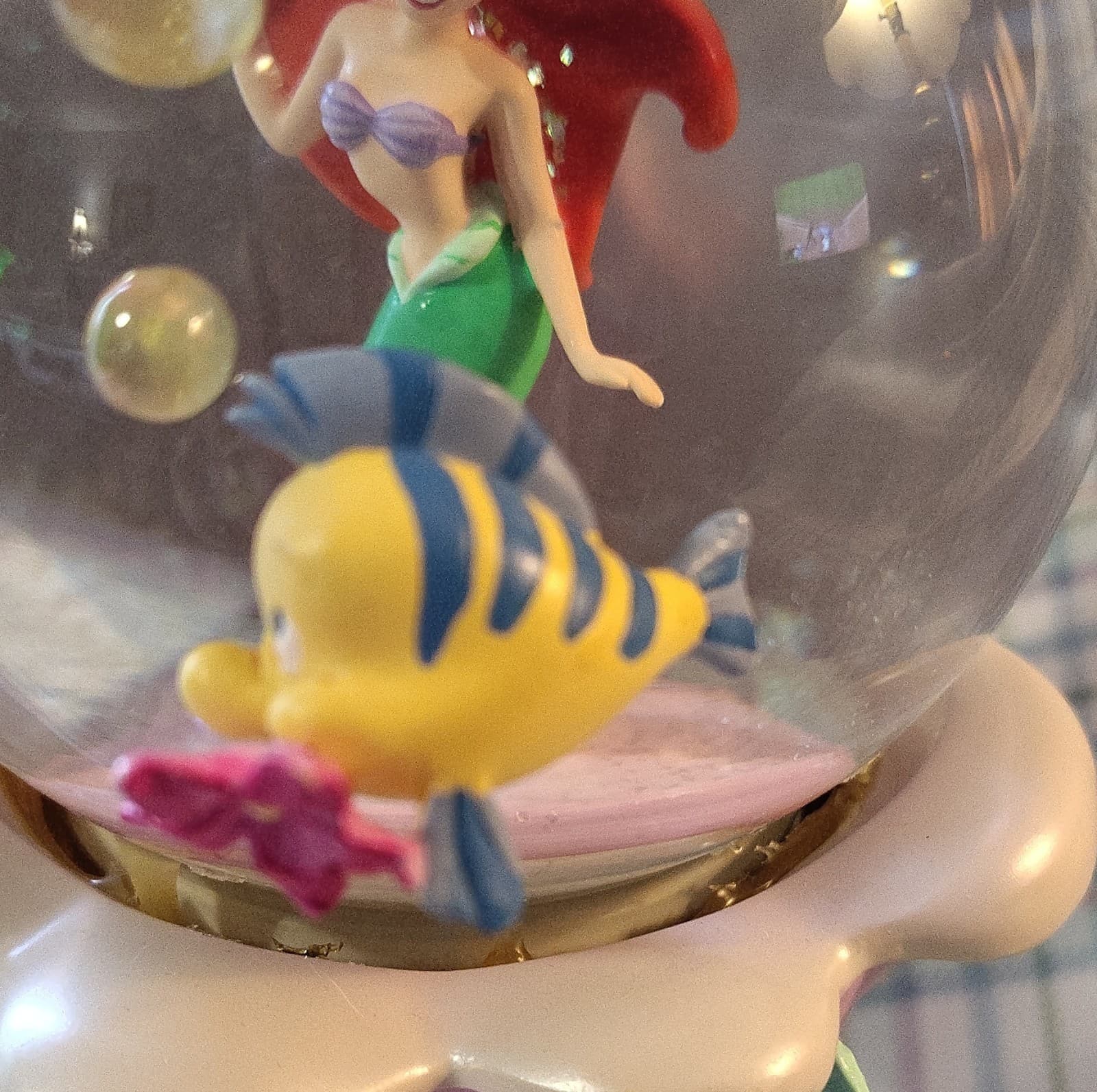 Collectible Disney The Little Mermaid Ariel musical Snow Globe - Thumbnail 4