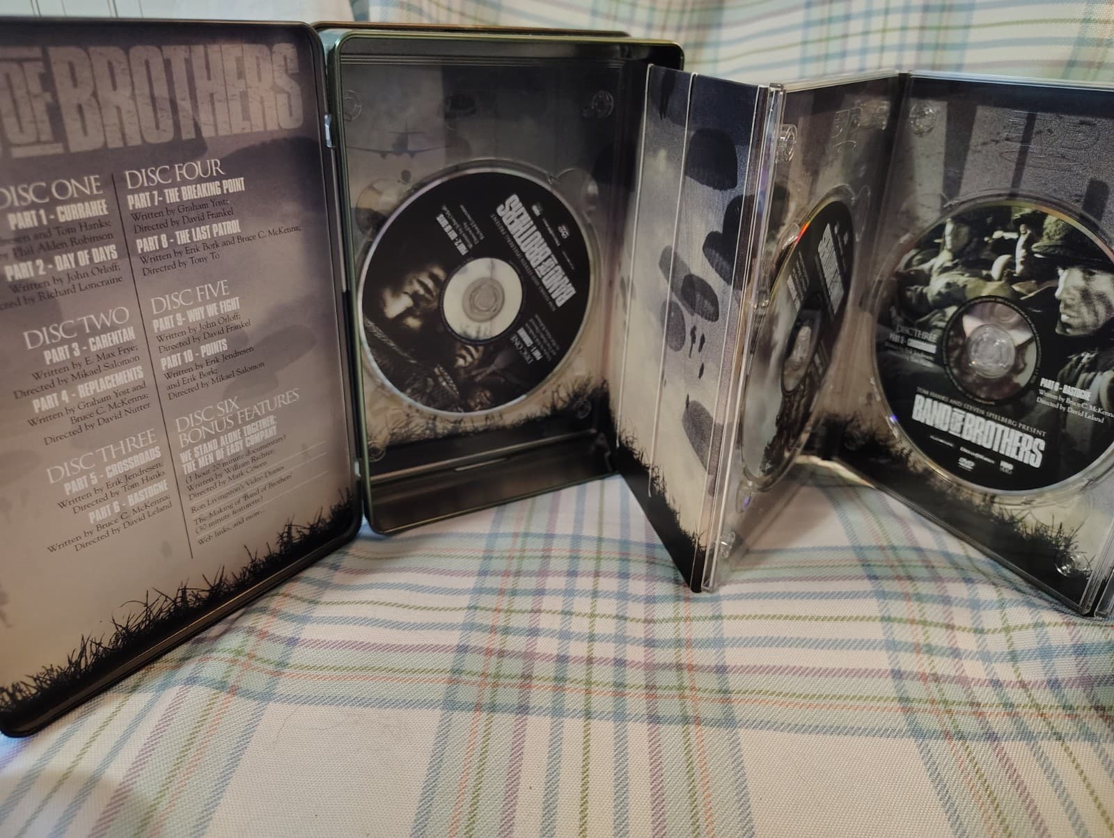 Band of Brothers DVD Steelbook Complete Series Box Set Drama Bonus Features - Thumbnail 6