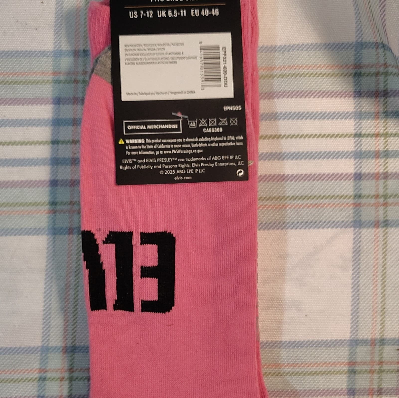 Elvis Presley Love Me Tender Pink Crew Socks Heart Pattern One Size Polyester - Thumbnail 2