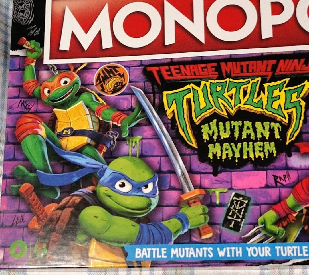 NIB Teenage Mutant Ninja Turtles TMNT Monopoly: Mutant Mayhem Edition Board Game - Thumbnail 2