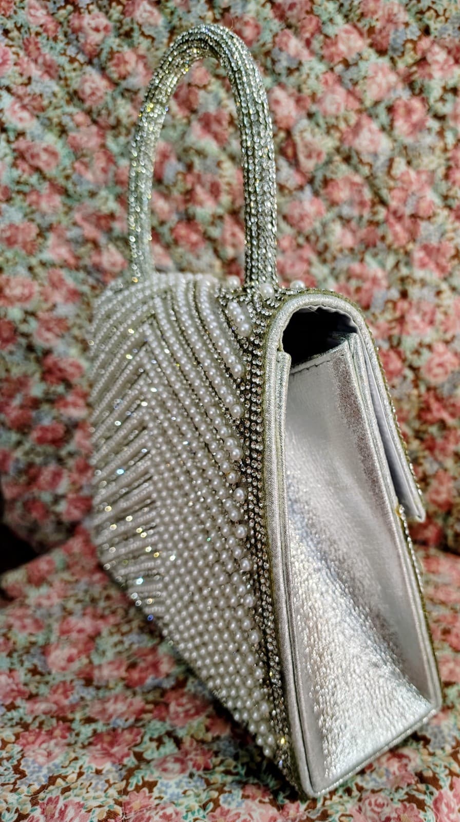 White/Ivory Beaded Embellished Formal Dress Handbag Metal Chain Strap - Thumbnail 5