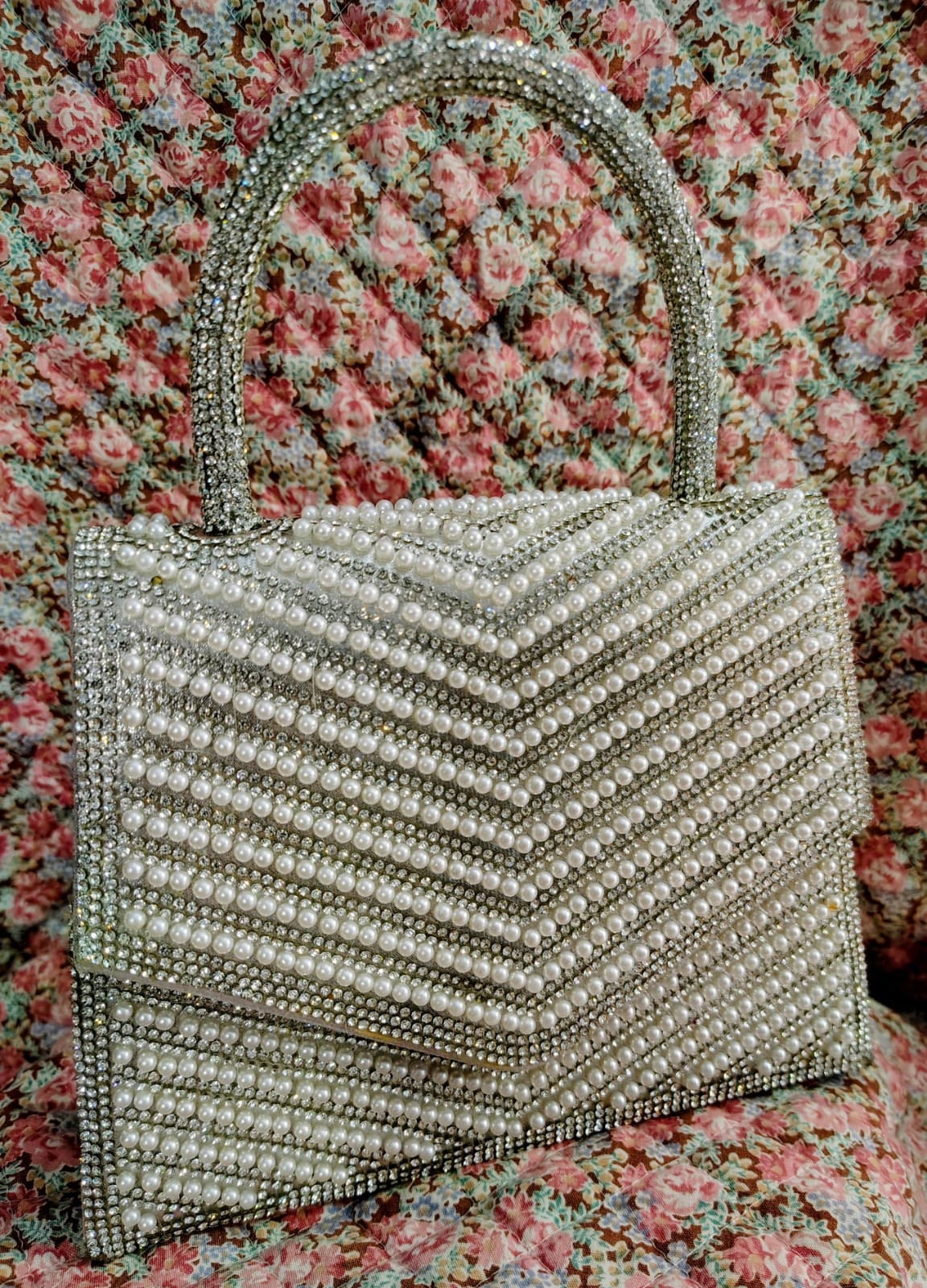 White/Ivory Beaded Embellished Formal Dress Handbag Metal Chain Strap - Thumbnail 3
