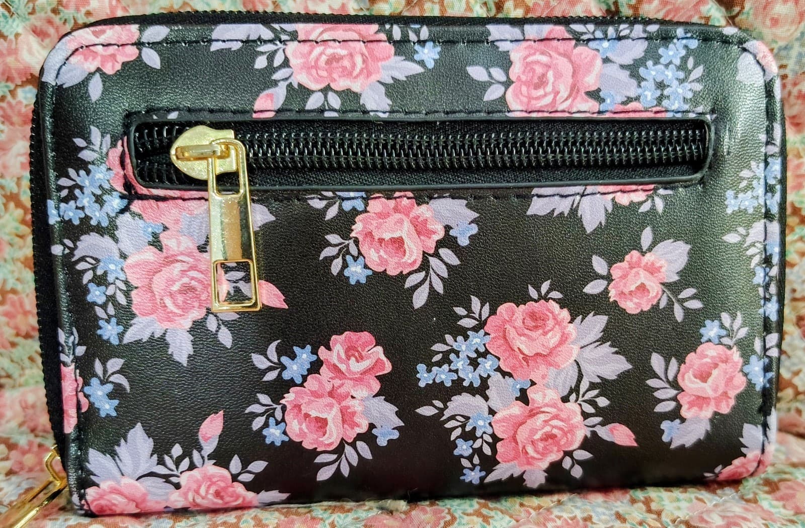 Black And Floral Small Zip Around Wallet NWOT