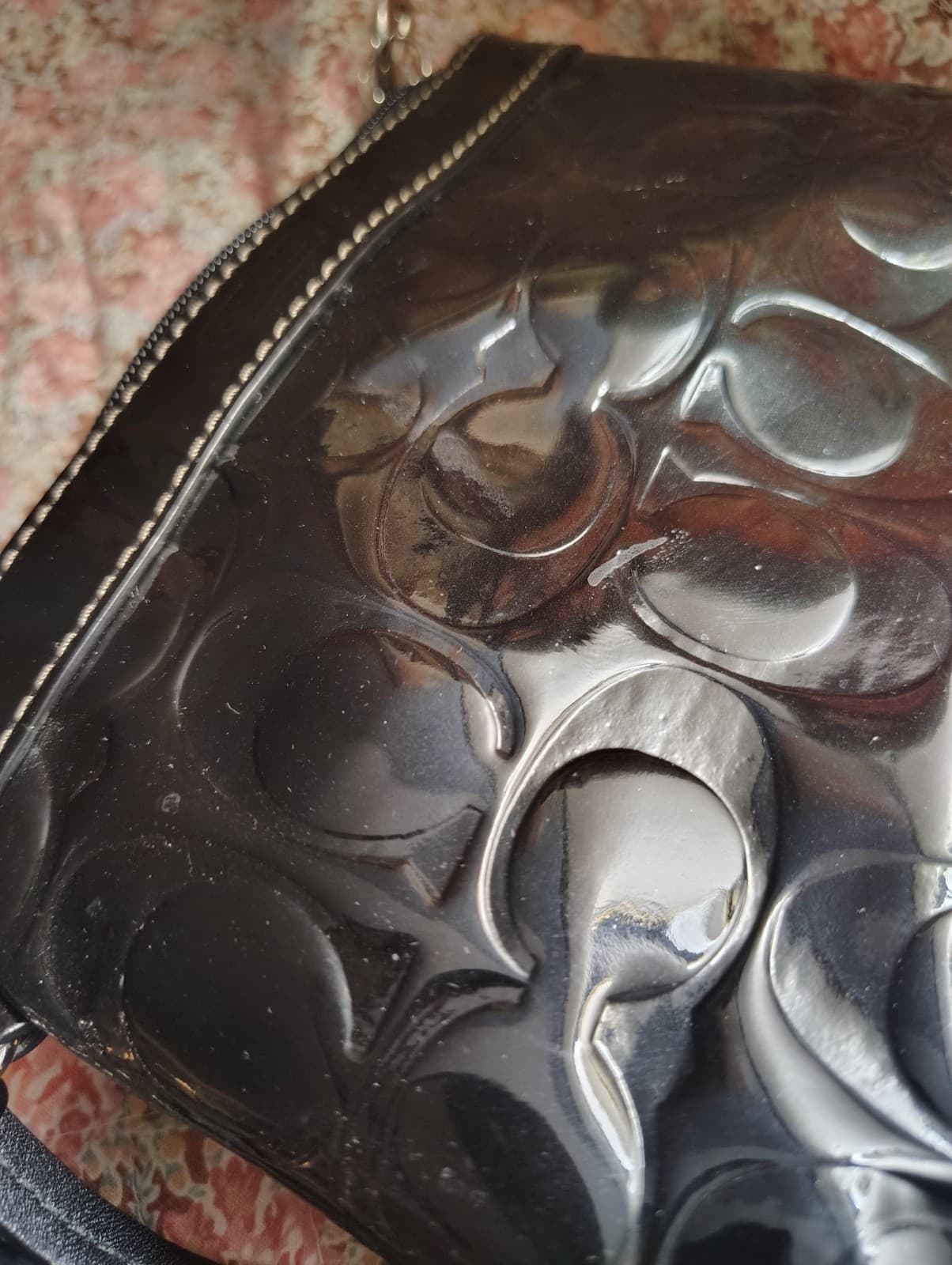 Vintage COACH Signature Stitch Black Patent Leather Wristlet, Wallet, Clutch - Thumbnail 8