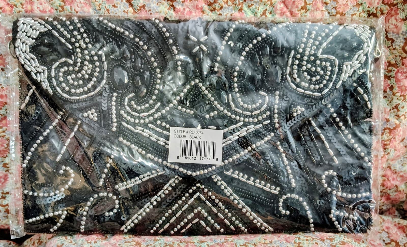 NEW Black Formal Beaded Embellished Dress Clutch With Silver Metal Chain Strap - Thumbnail 17