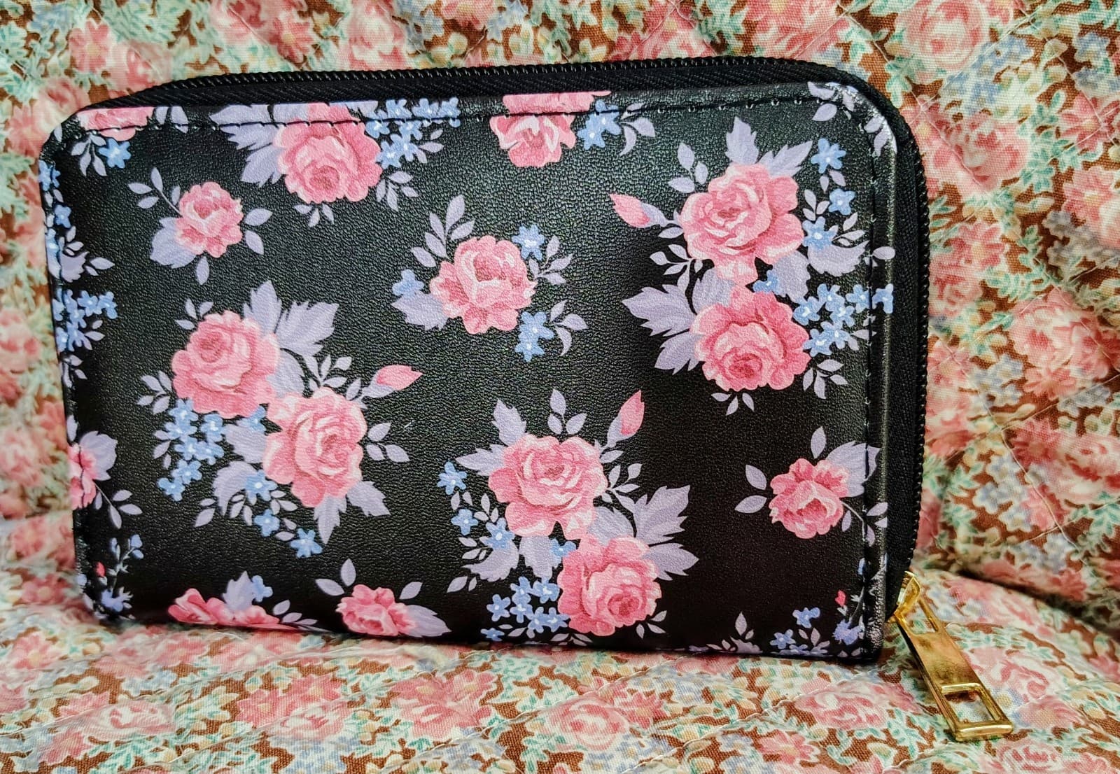 Black And Floral Small Zip Around Wallet NWOT - Thumbnail 2