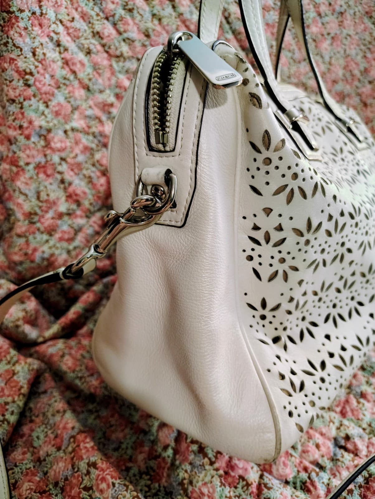 Coach Taylor Eyelet Cut Out Flower Leather Satchel Long Strap White Ivory - Thumbnail 3