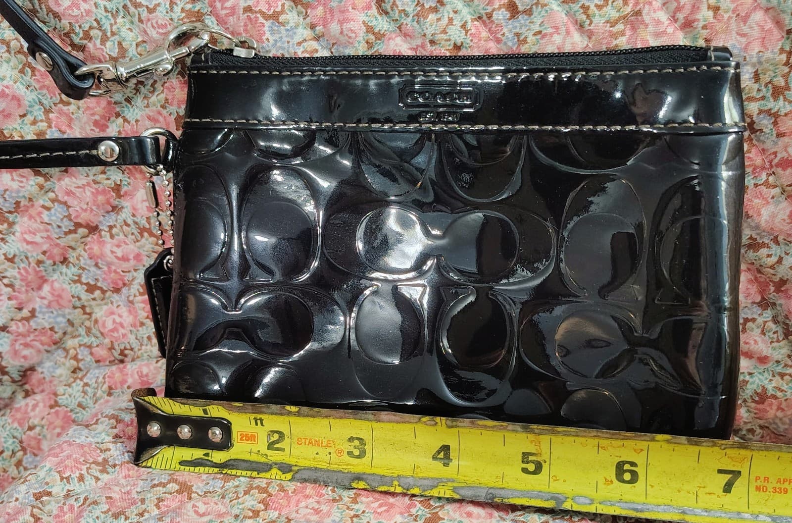 Vintage COACH Signature Stitch Black Patent Leather Wristlet, Wallet, Clutch - Thumbnail 10