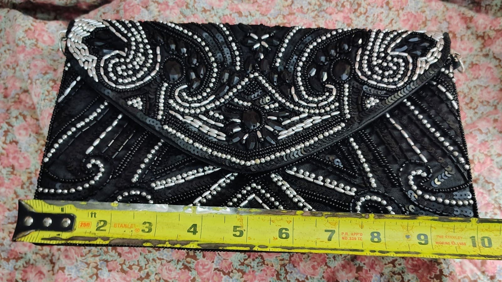 NEW Black Formal Beaded Embellished Dress Clutch With Silver Metal Chain Strap - Thumbnail 11