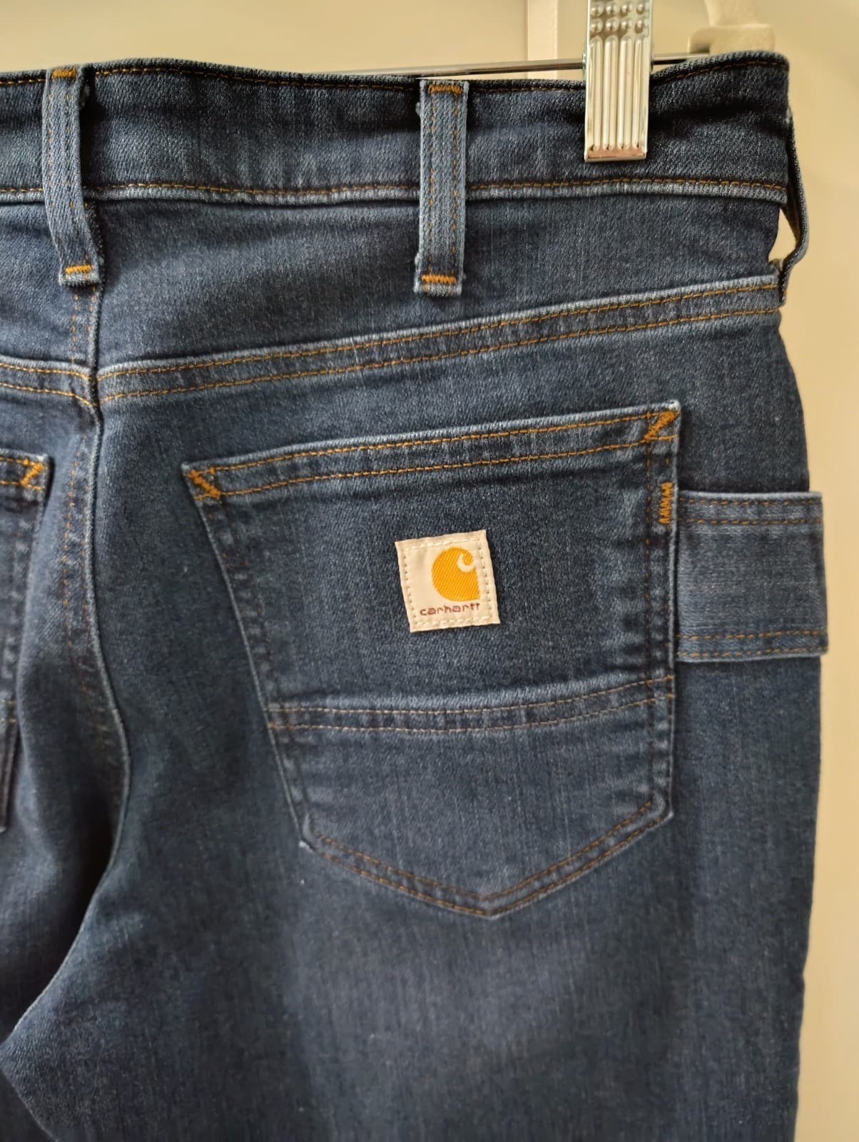 NWT Carhartt Rugged Flex Jeans Women’s Sz 4 Regular Relaxed Fit - Thumbnail 2