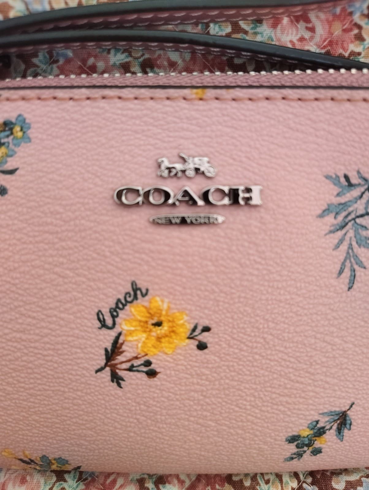 Coach Pink Floral Zip Wristlet With Butterfly and Coach C Bag Charms - Thumbnail 4