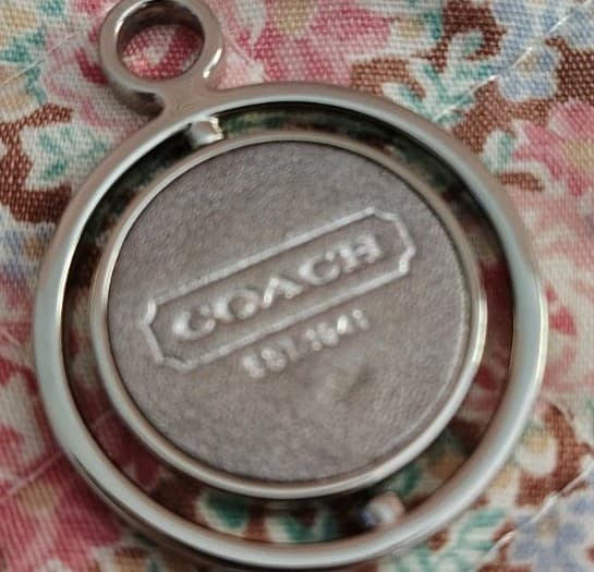 Coach Round Zipper Pull/Charm - Thumbnail 3