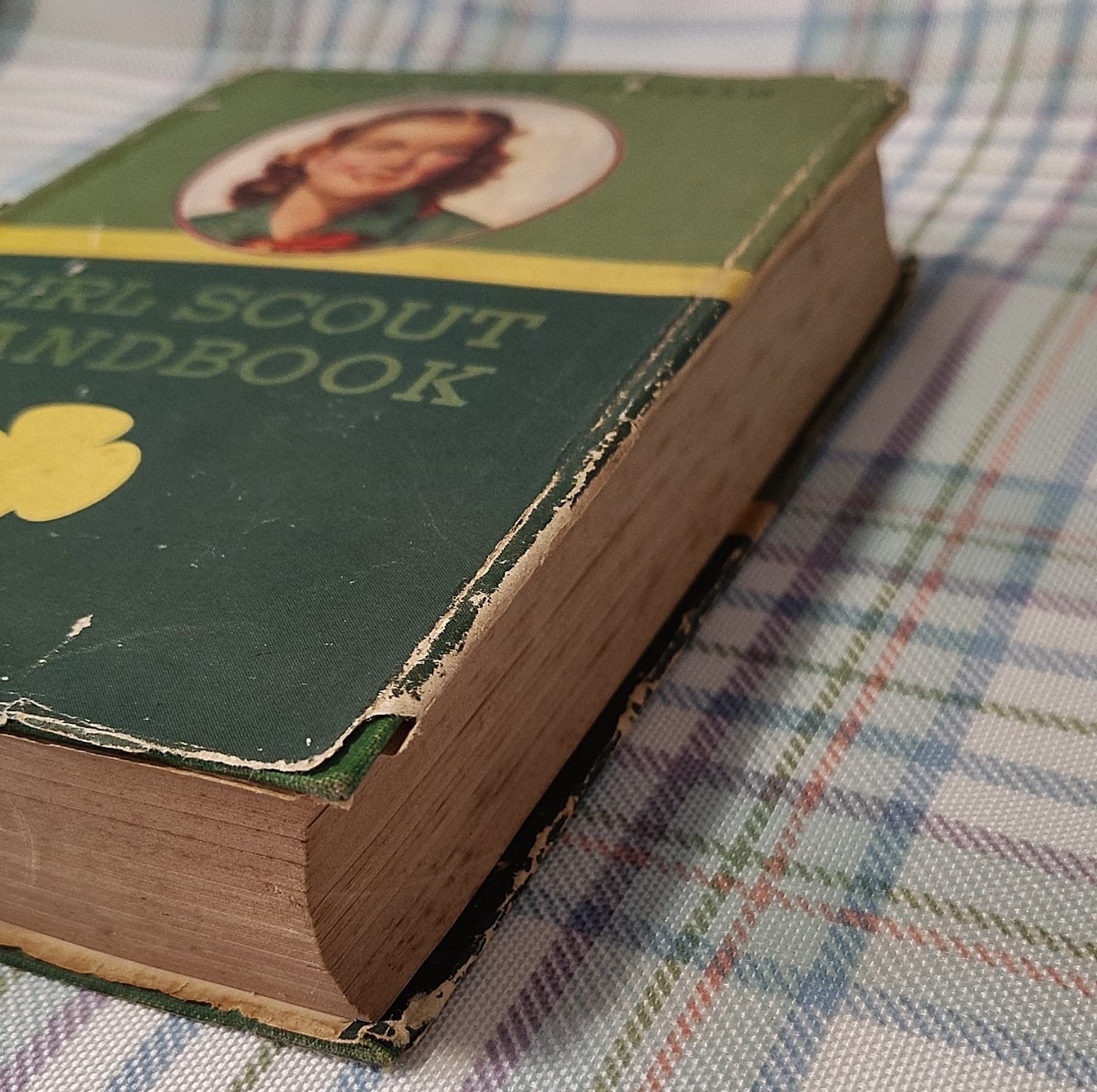 Vintage Girl Scouts Intermediate Program Handbook 1940 Edition - Thumbnail 4
