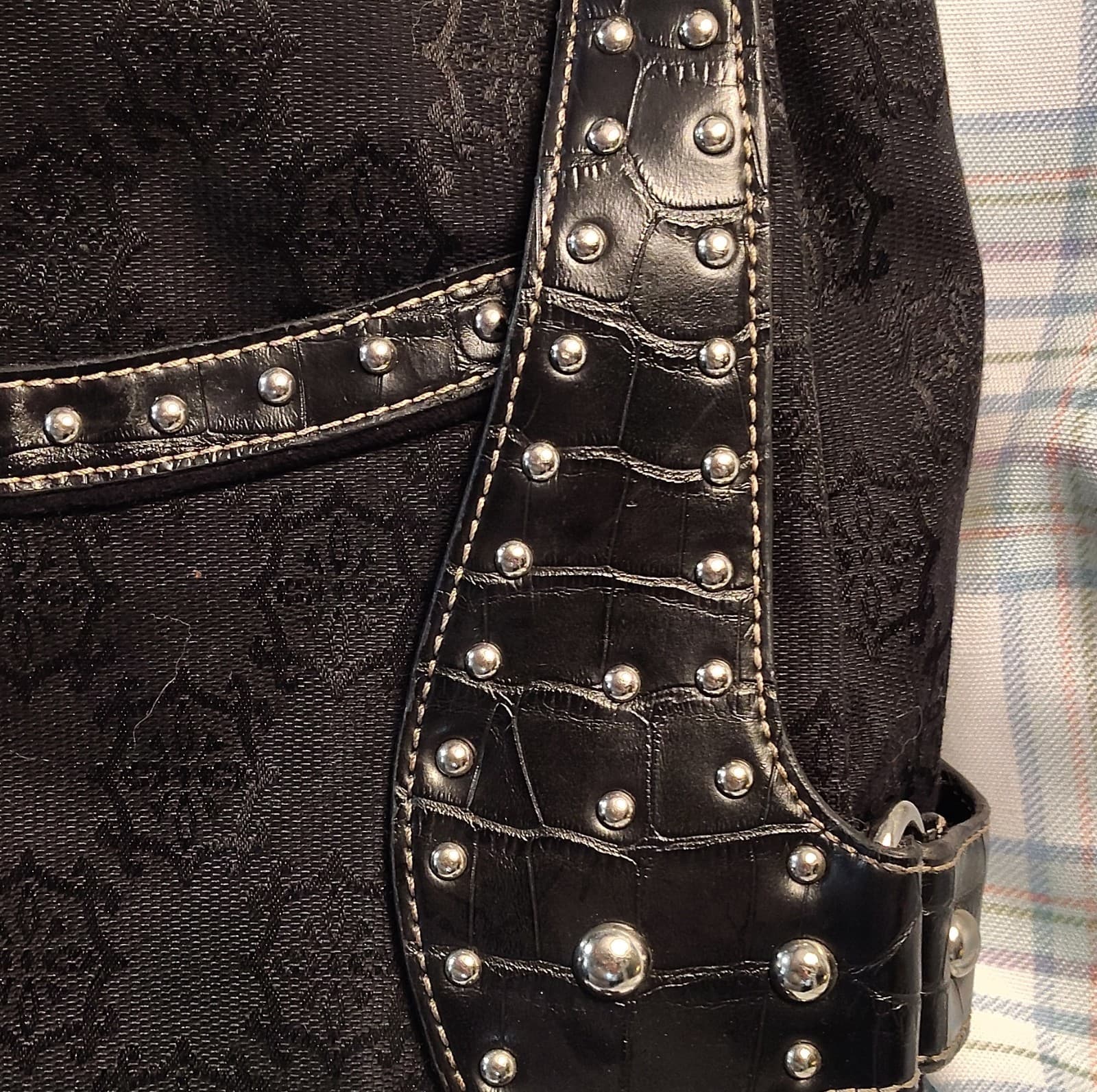 Mercer & Madison Studded Jacquard Shoulder Bag Black Buckle Accent Designer - Thumbnail 16