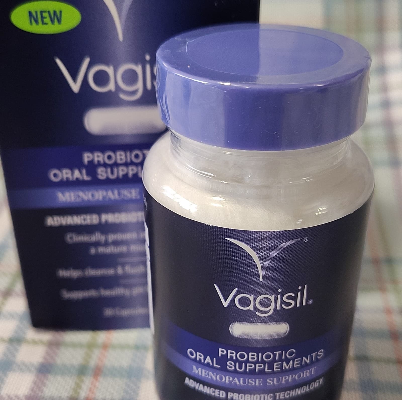 Vagisil Probiotic Oral Supplement Menopause Support D-Mannose 30 Capsules - Thumbnail 8