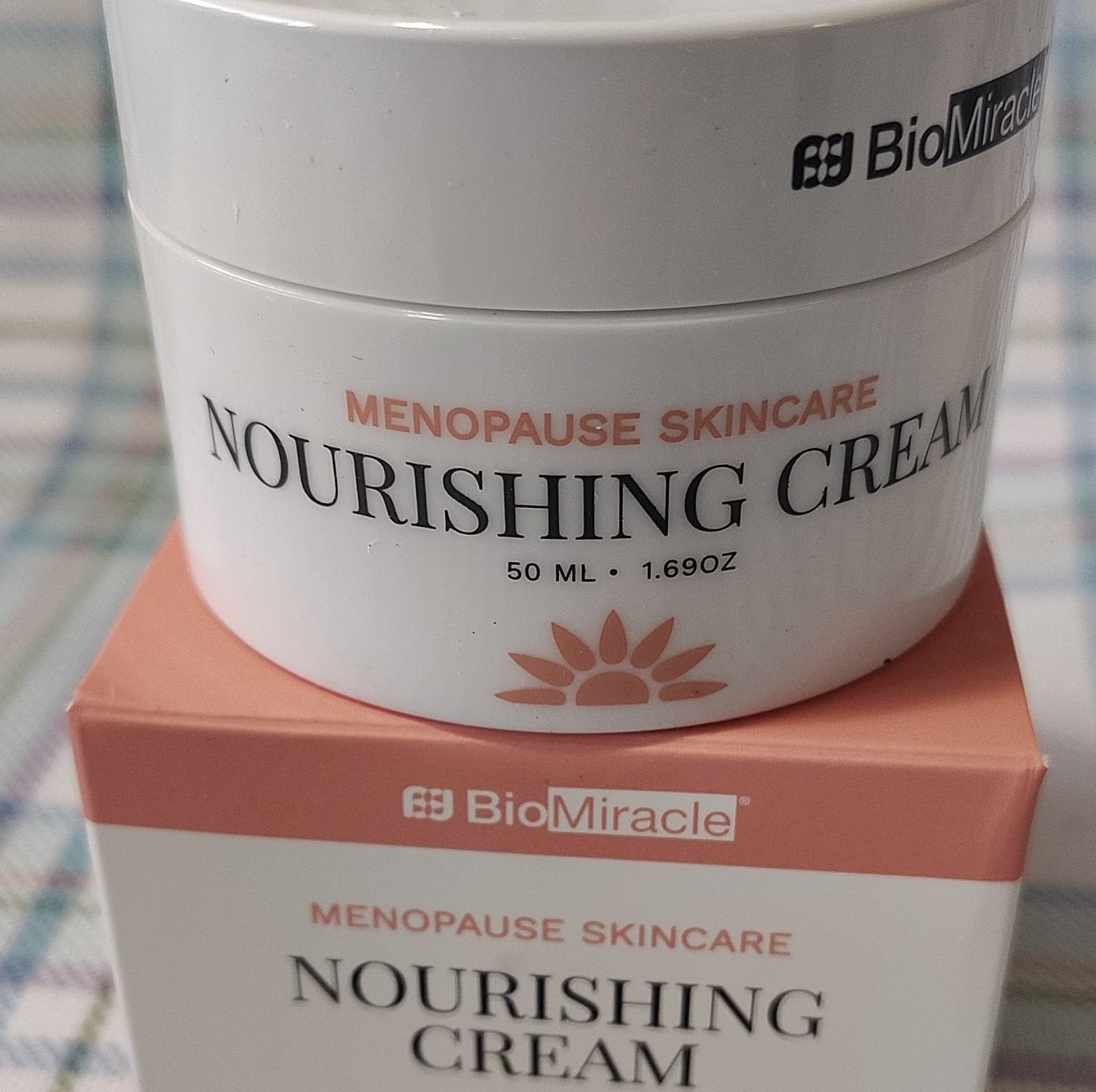 BioMiracle Menopause Skincare Hydrating Cream 50ml Niacinamide Shea Butter