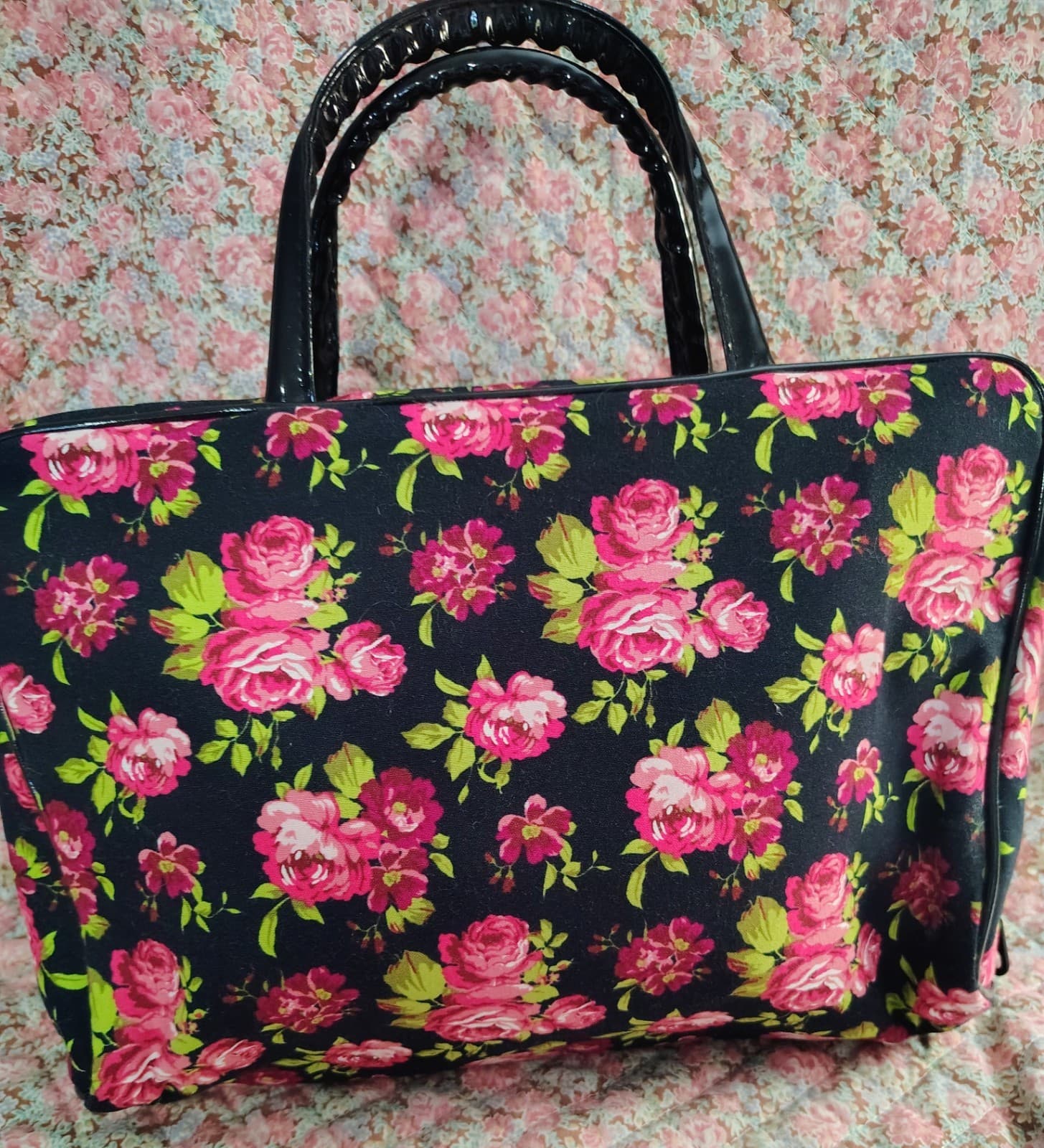 Large floral Fabric Travel Bathroom Cosmetic Bag - Thumbnail 12