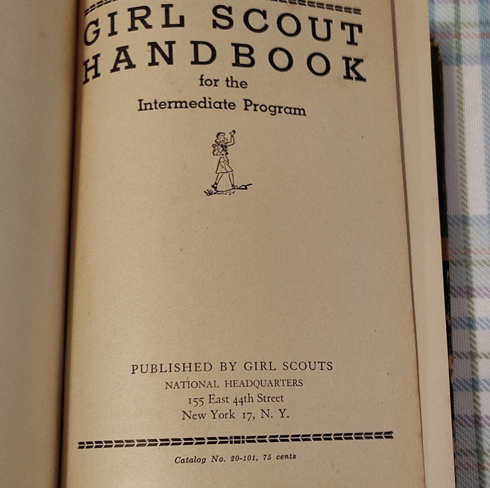 Vintage Girl Scouts Intermediate Program Handbook 1940 Edition - Thumbnail 11