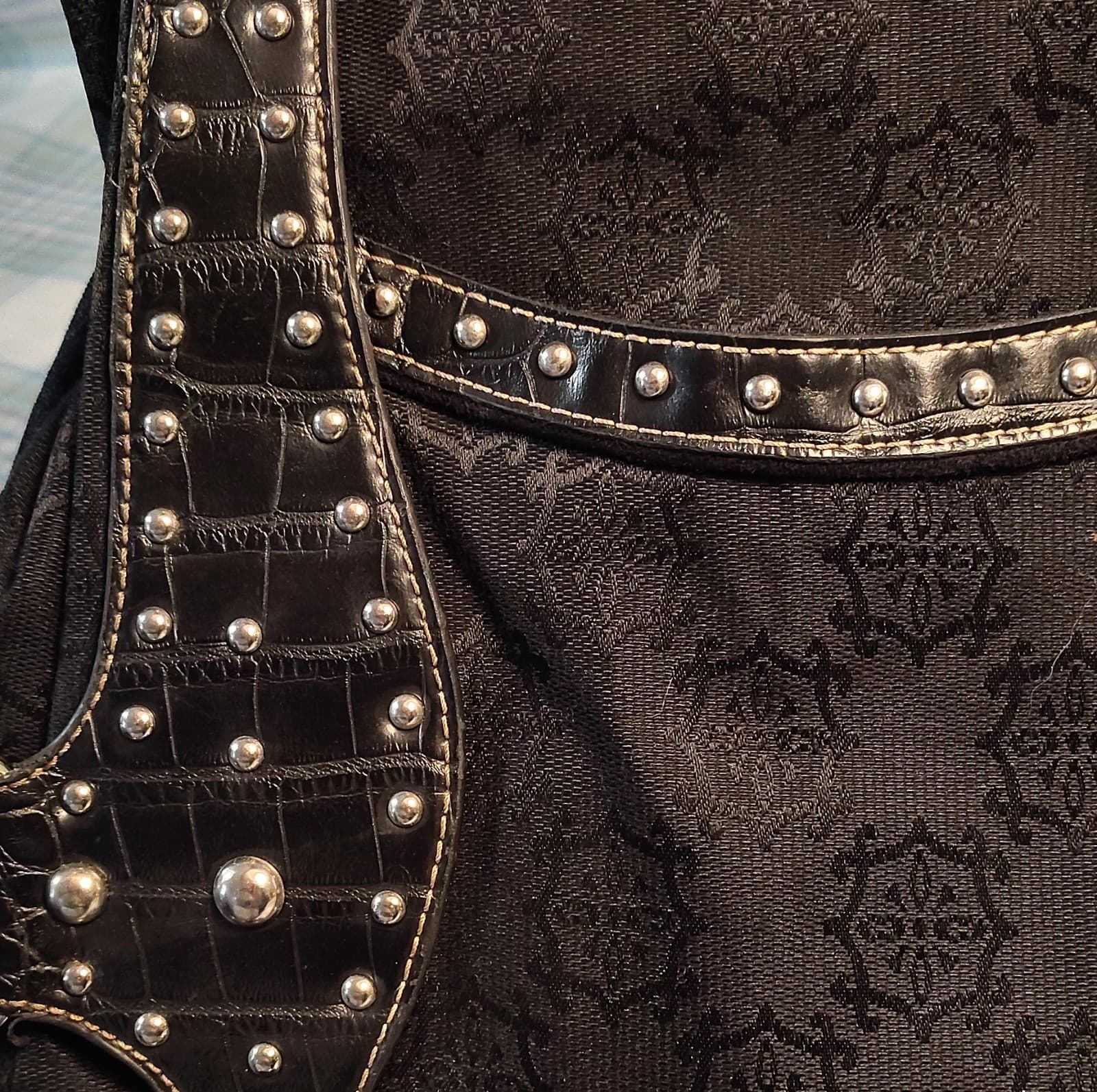 Mercer & Madison Studded Jacquard Shoulder Bag Black Buckle Accent Designer - Thumbnail 15