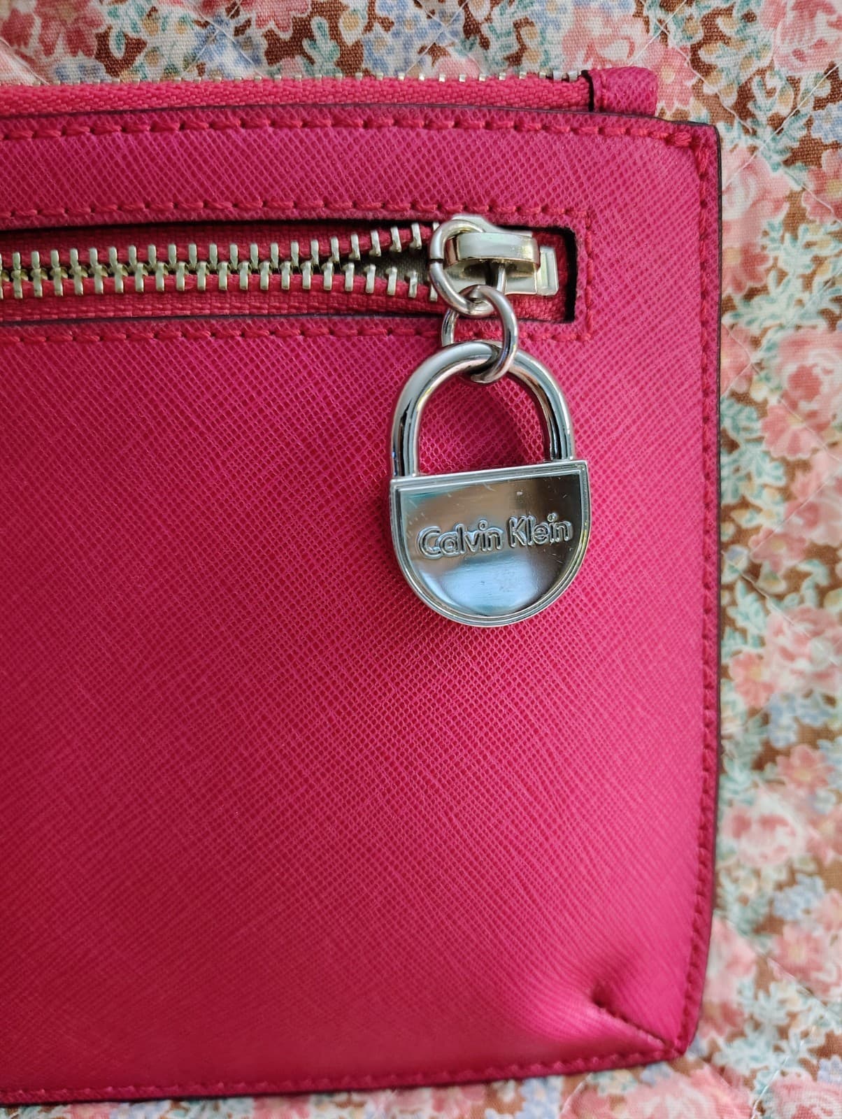 NWOT Calvin Klein Hot Pink Clutch With Strap And Lock Charm - Thumbnail 12