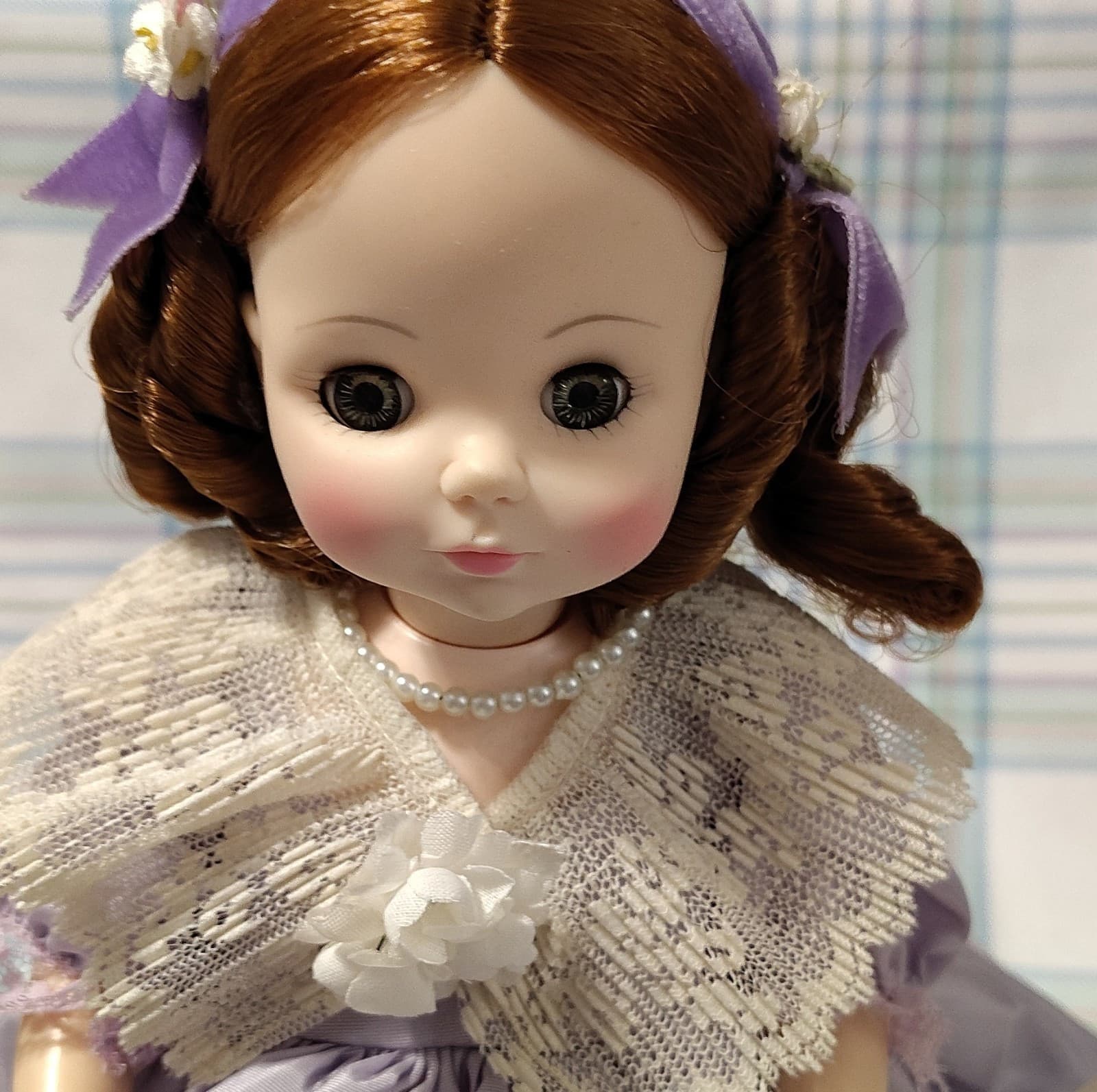 Vintage Madame Alexander Mimi 13in Collectible Doll