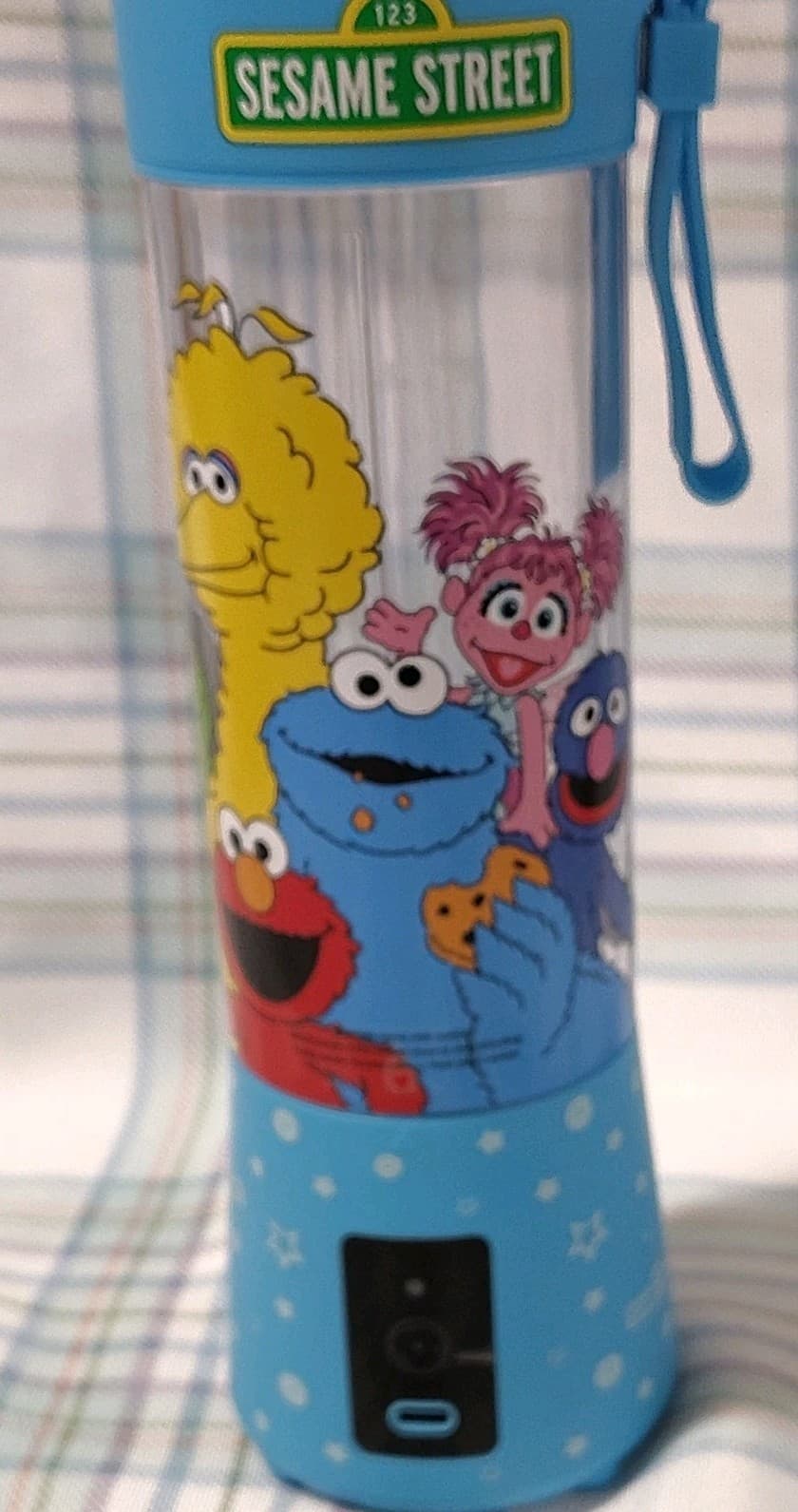 NEW Sesame Street Portable Handheld Blender RB1-SES-SS1 Blue 150W 2000mAh 2024 - Thumbnail 3