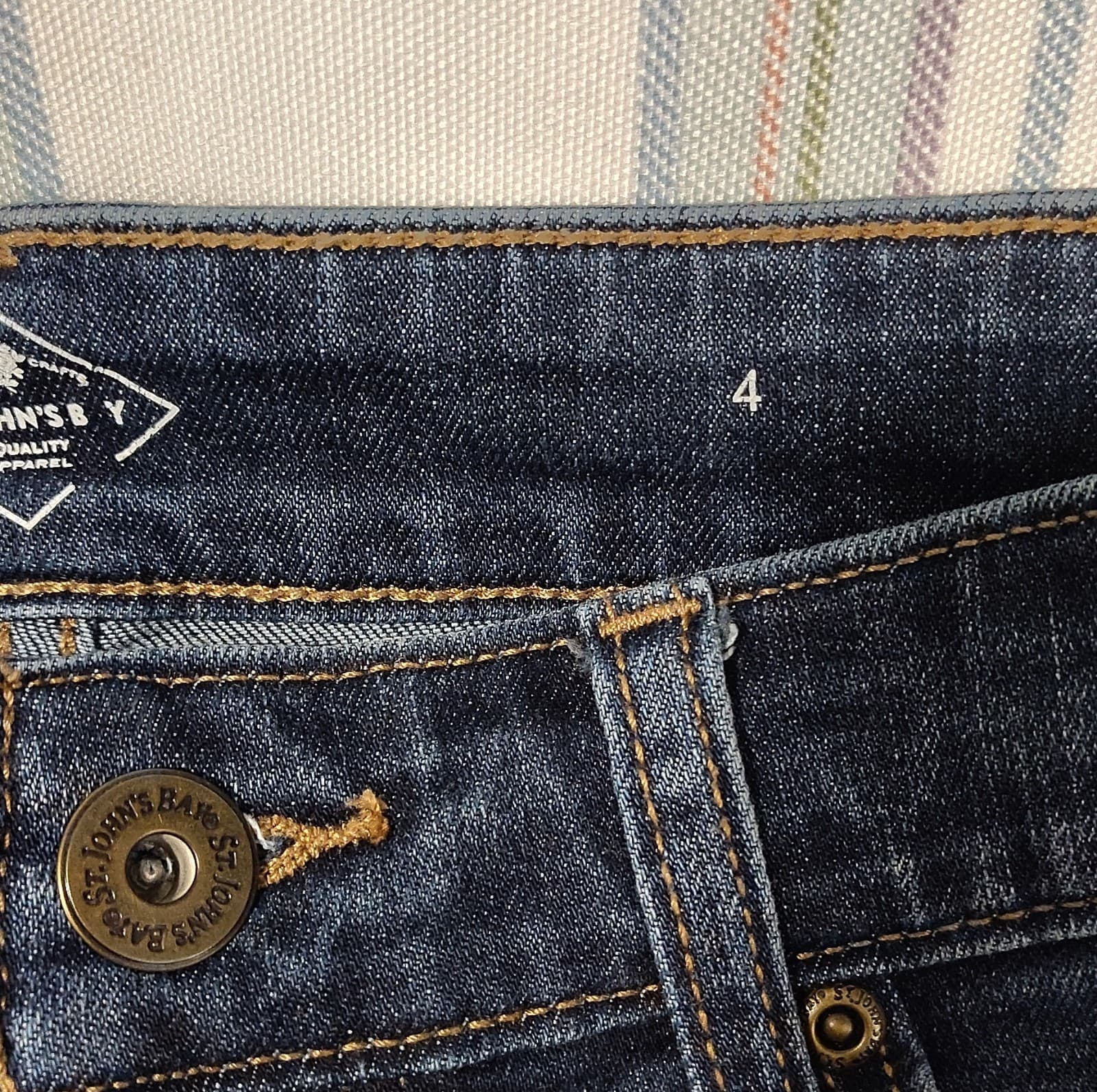 St. John's Bay Womens Straight Leg Blue Denim Jeans Size 4 Regular Fit - Thumbnail 3