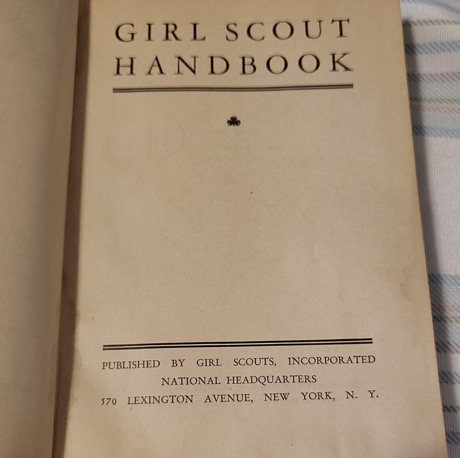 Vintage Girl Scouts & Girl Guides Handbook 1933 First Impression New Edition - Thumbnail 9