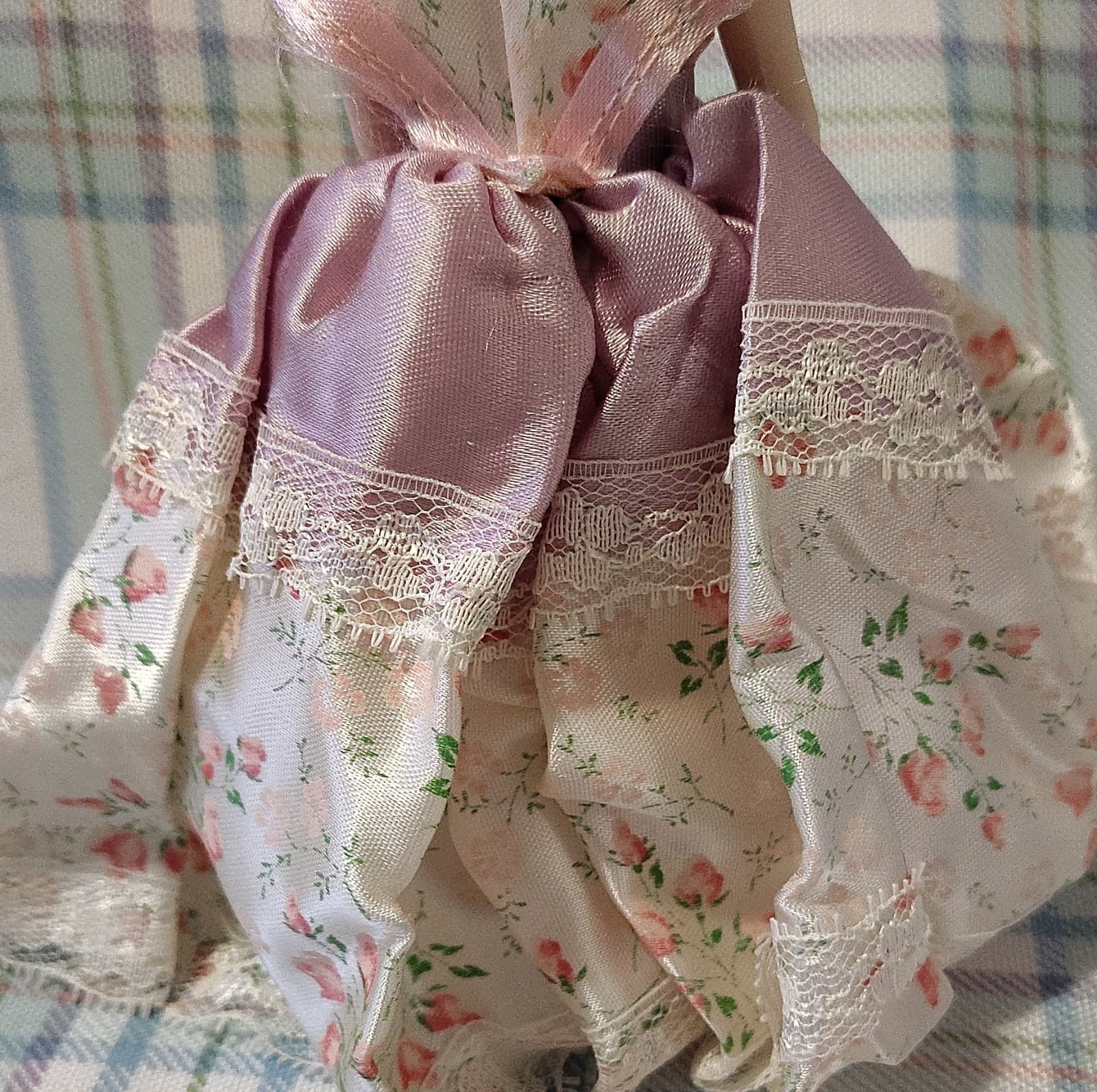 Vintage Plastic Doll Blonde Hair Purple Floral Dress with Hat - Thumbnail 5