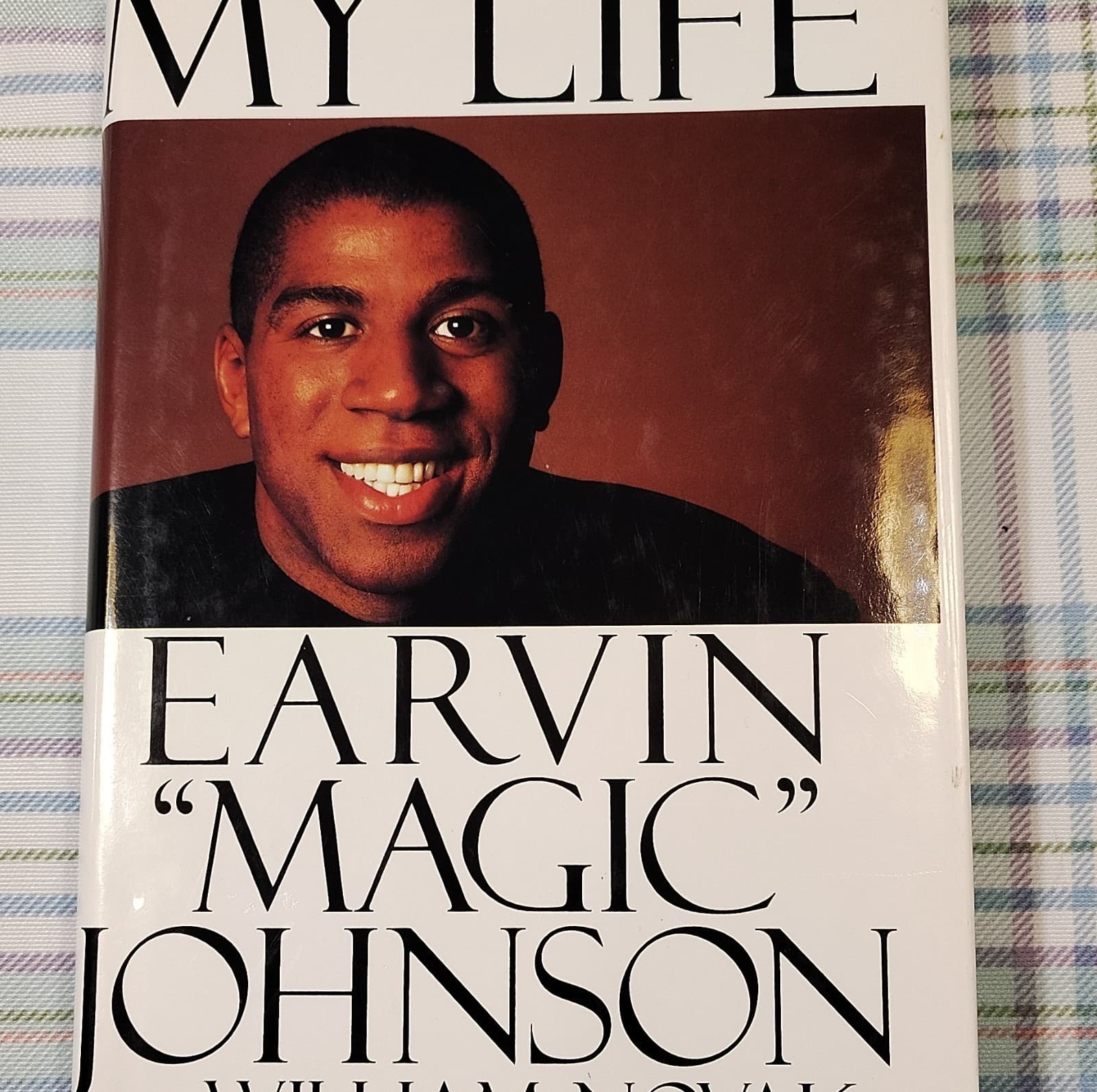 My Life by Earvin "Magic" Johnson & William Novak, 1992, Hardcover, First Ed, DJ - Thumbnail 8