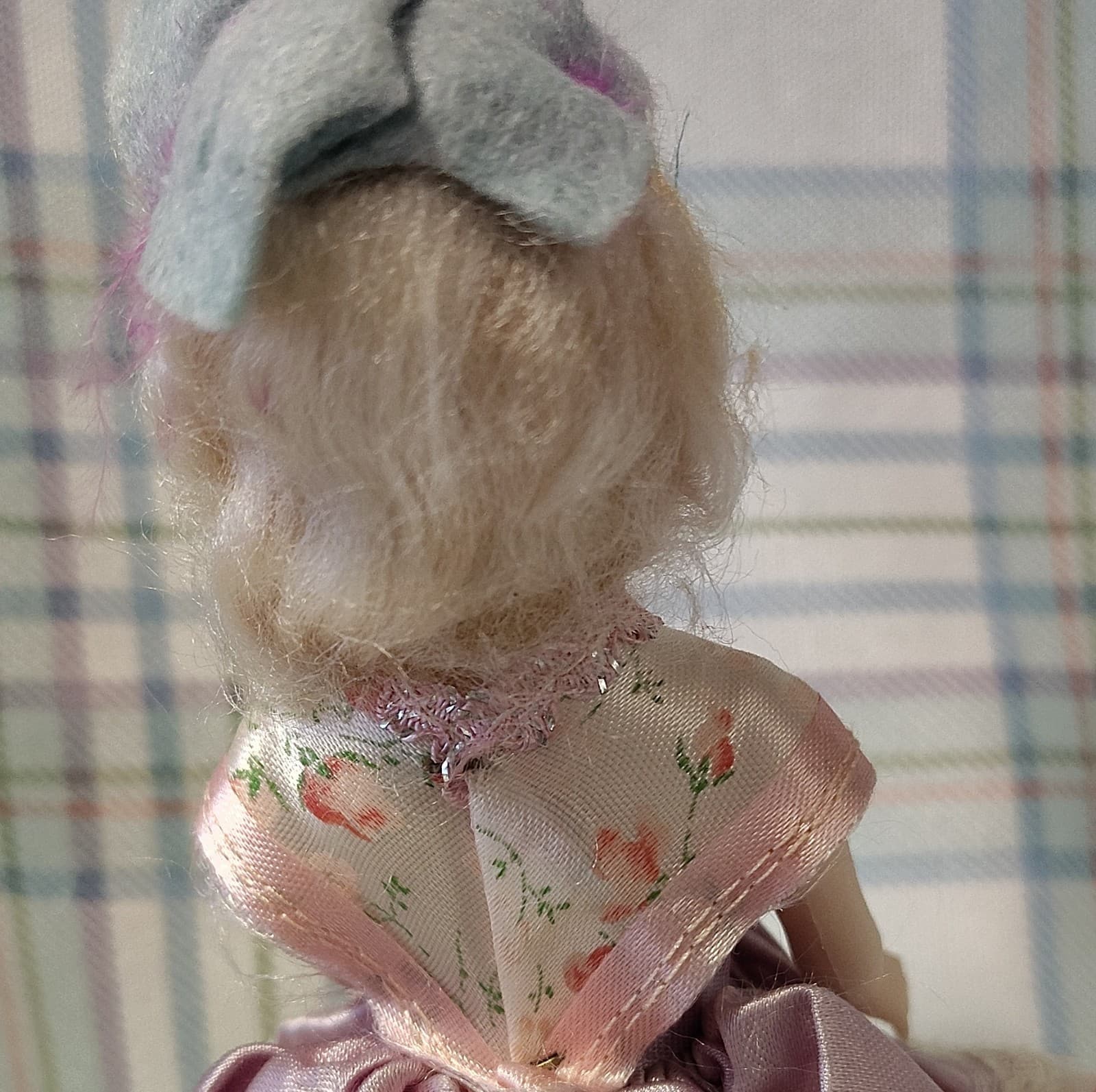 Vintage Plastic Doll Blonde Hair Purple Floral Dress with Hat - Thumbnail 4