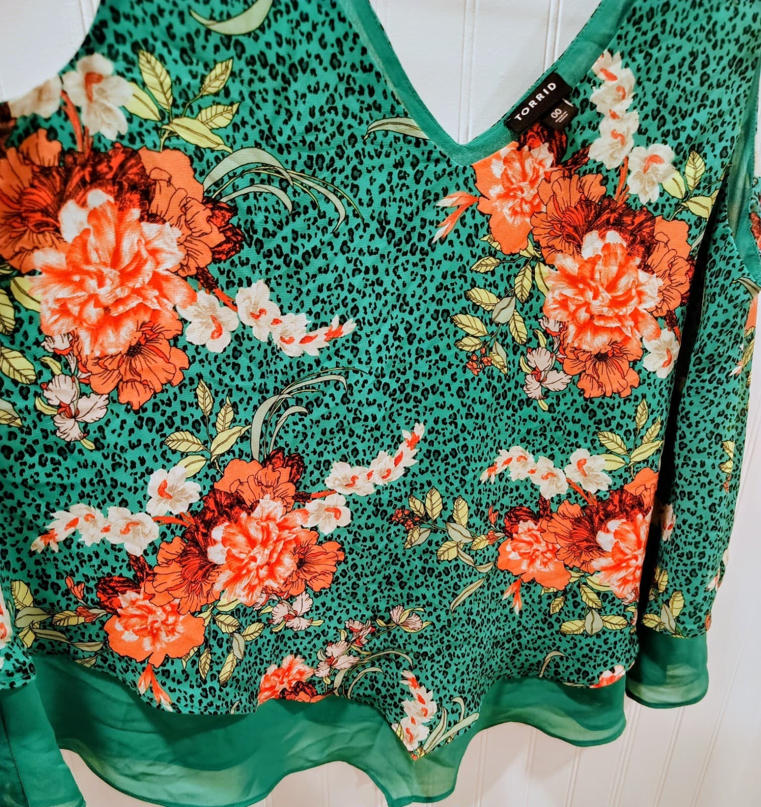 Torrid Women's Green Tropical Top Sleeveless, Size 00 (XL) - Thumbnail 2