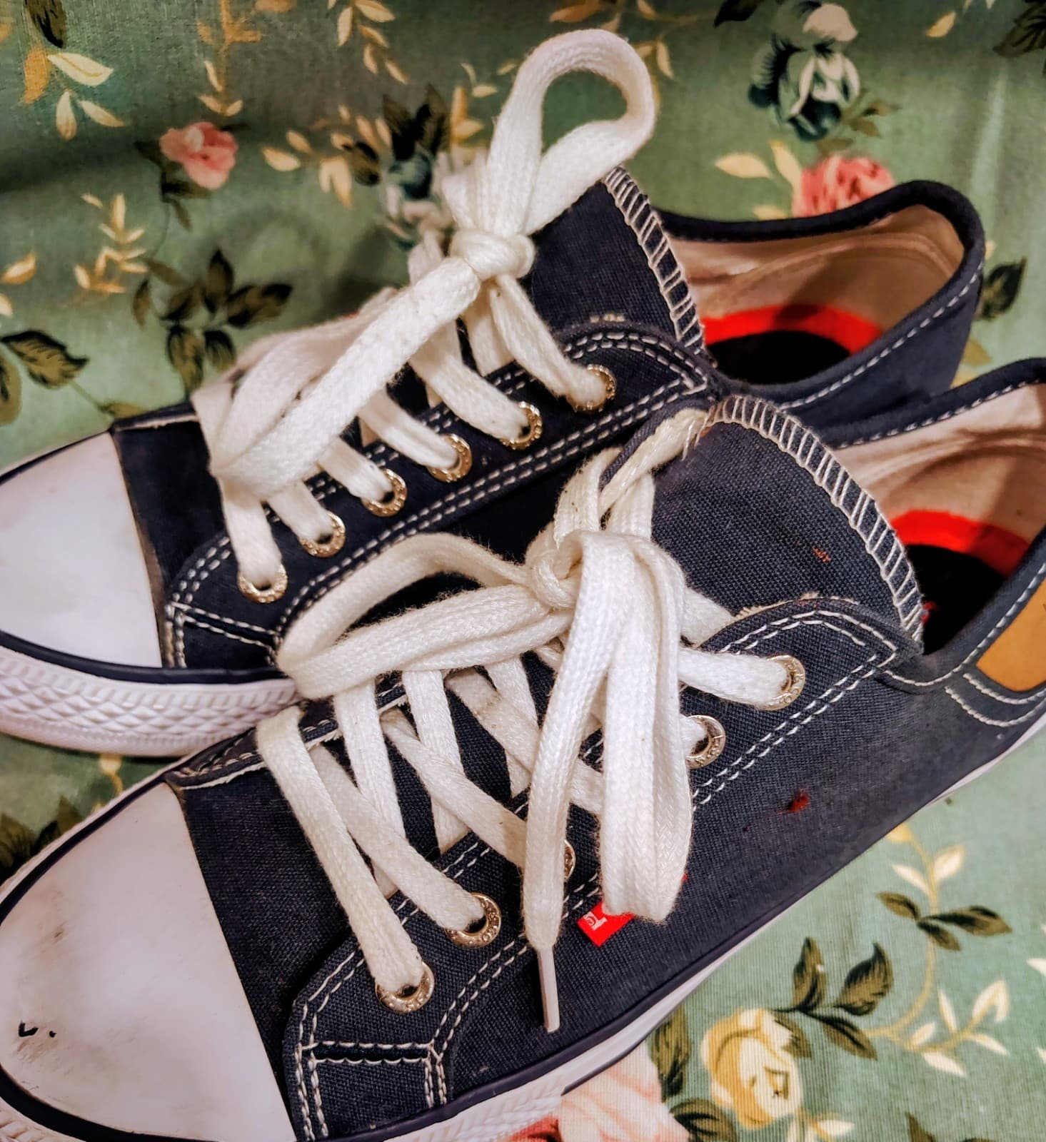 Levis Comfort Women’s Stan Buck Navy Low Canvas Lace Sneaker Shoe, Size 8 - Thumbnail 5
