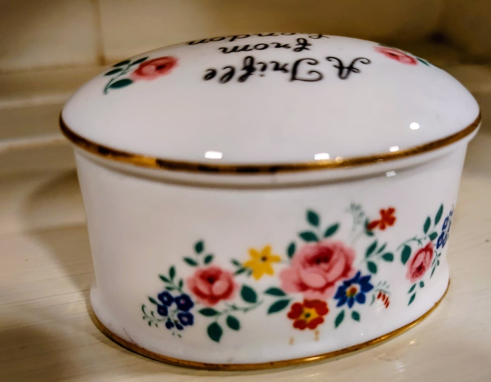 Vintage English Crown Staffordshire Oval Trinket Fine Bone China Box London EUC - Thumbnail 5