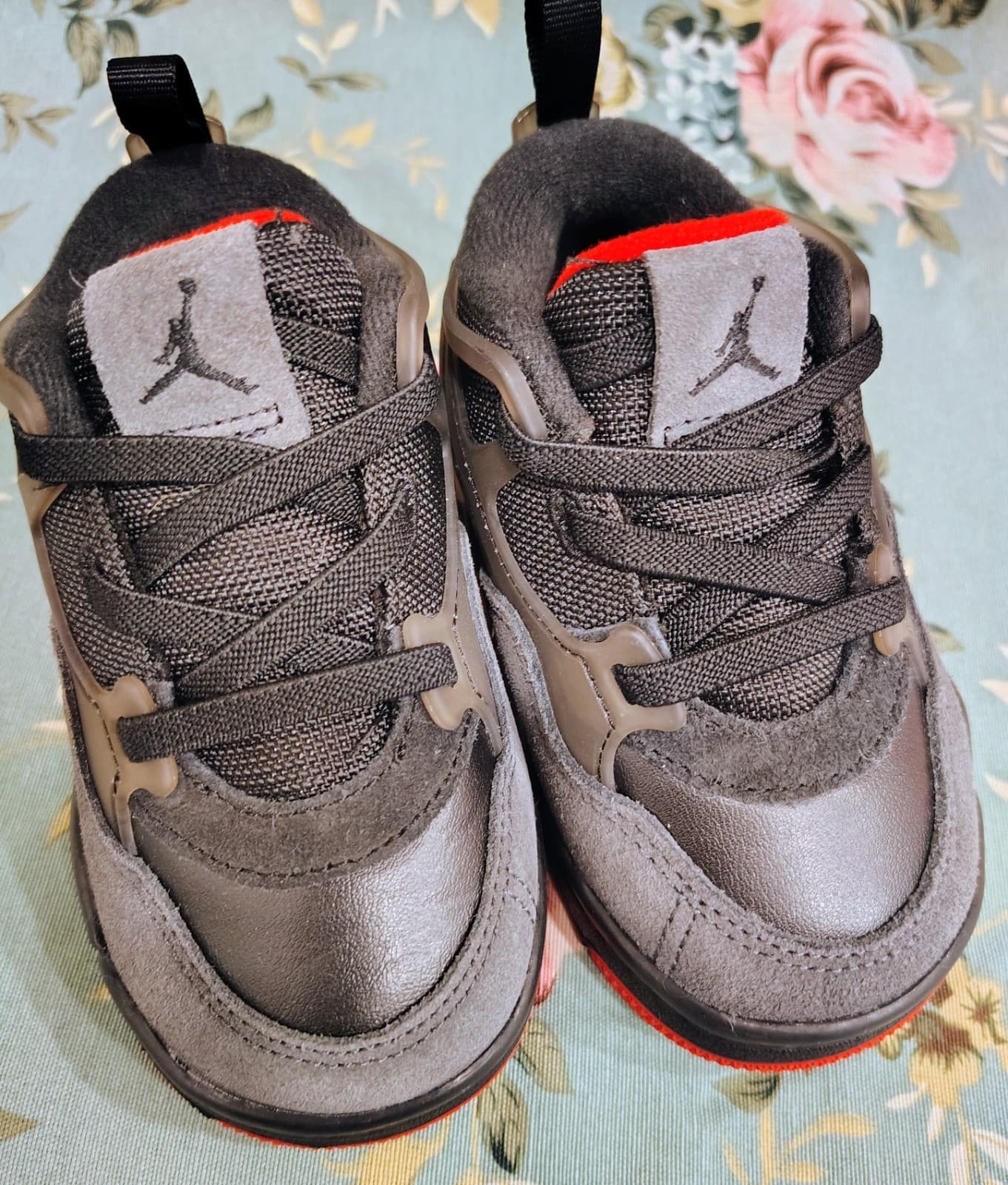Jordan 4 RM Black Varsity Red Wolf Toddler Sneaker US 7C, MSRP $166