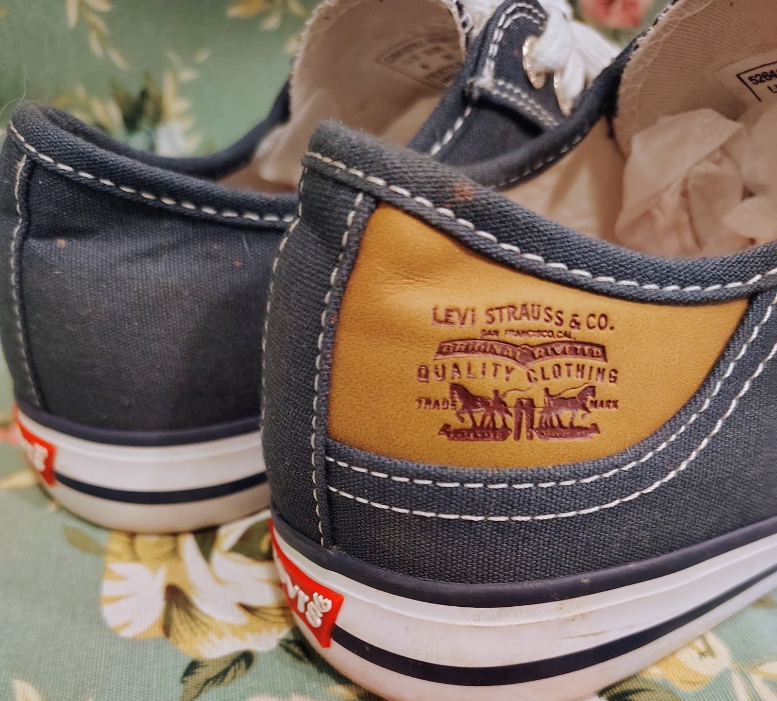 Levis Comfort Women’s Stan Buck Navy Low Canvas Lace Sneaker Shoe, Size 8 - Thumbnail 11