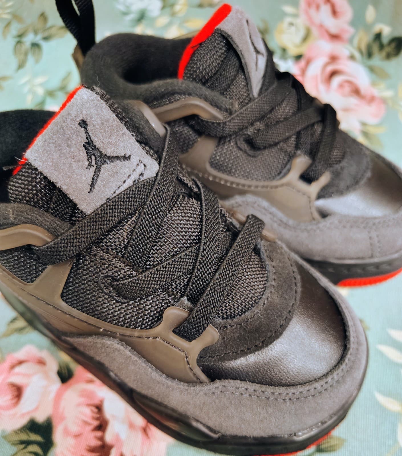 Jordan 4 RM Black Varsity Red Wolf Toddler Sneaker US 7C, MSRP $166 - Thumbnail 2