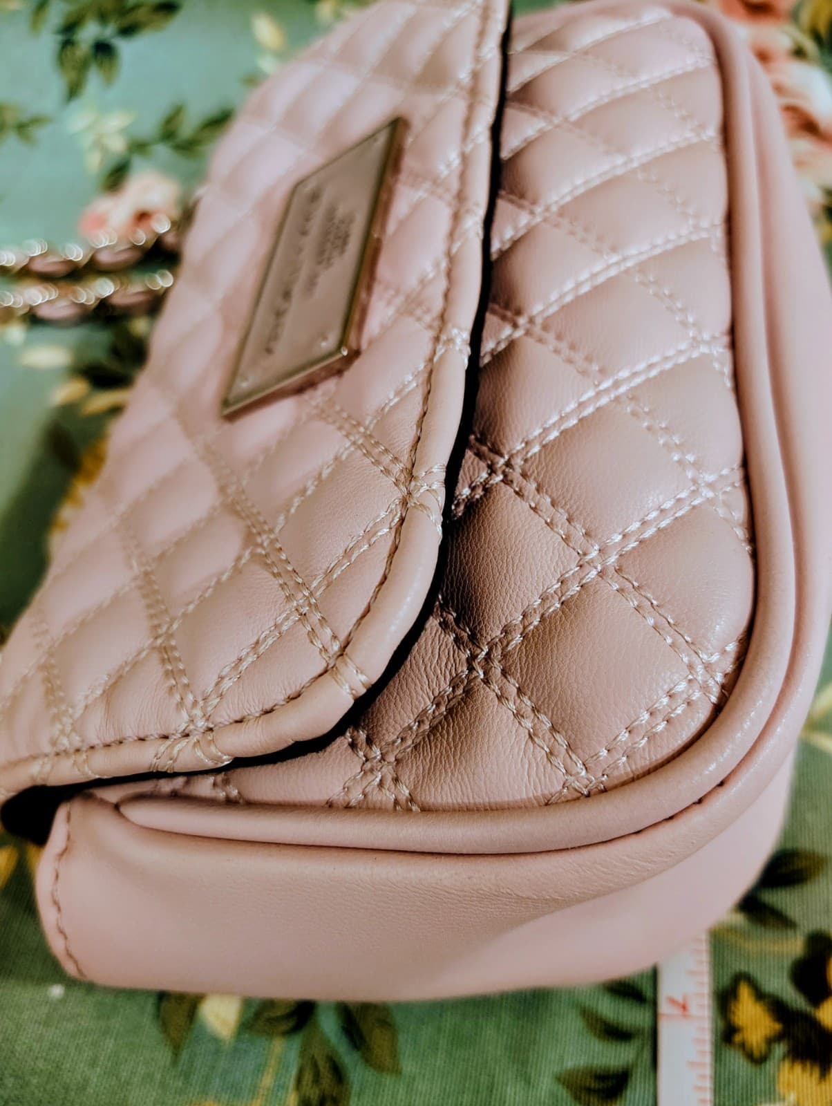 Kendall & Kylie Rose Pink Quilted Crossbody Bag With Chain - Thumbnail 11