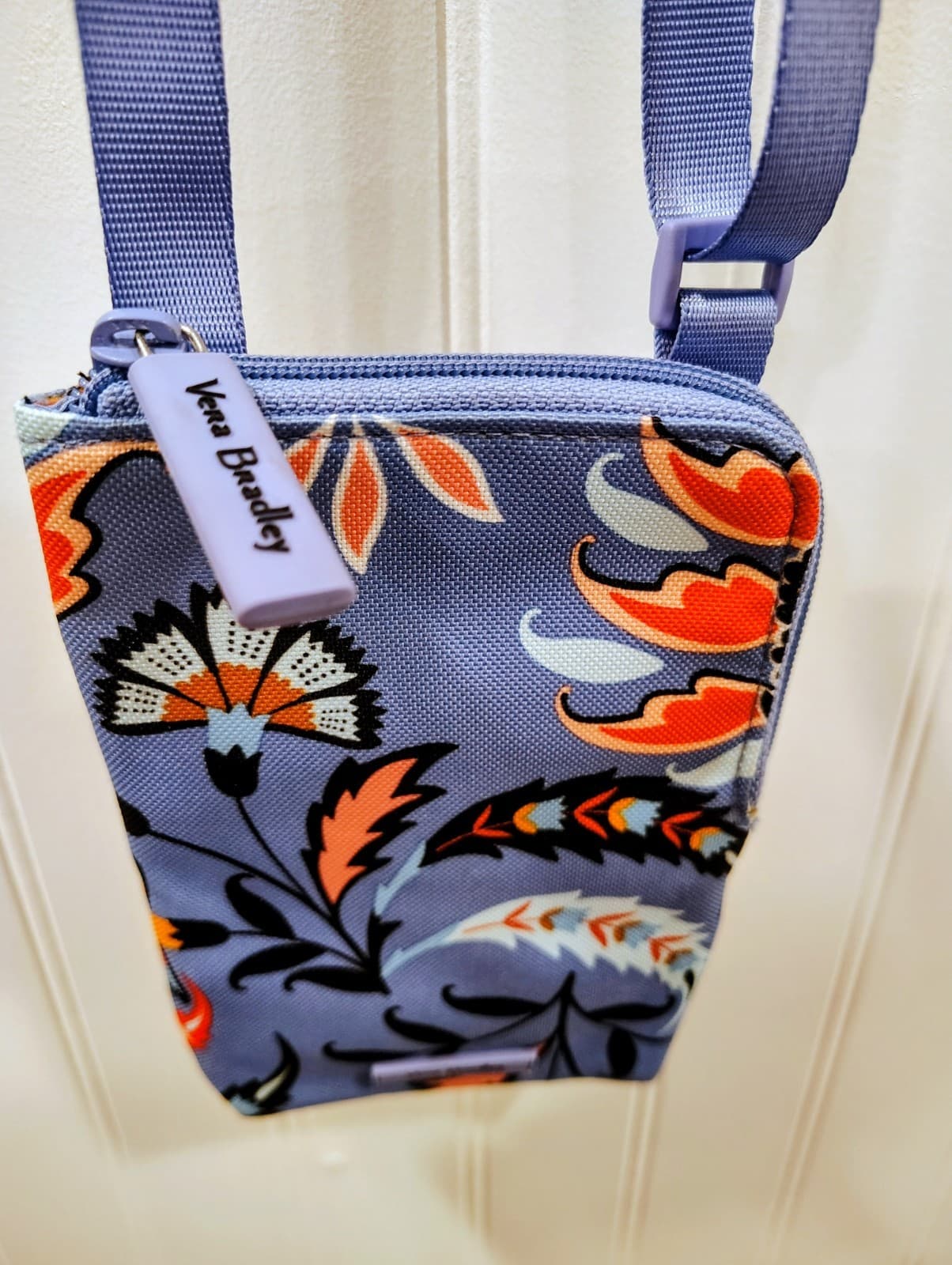 Vera Bradley RFID Mini Cellphone Crossbody Adjustable Strap NWOT - Thumbnail 3