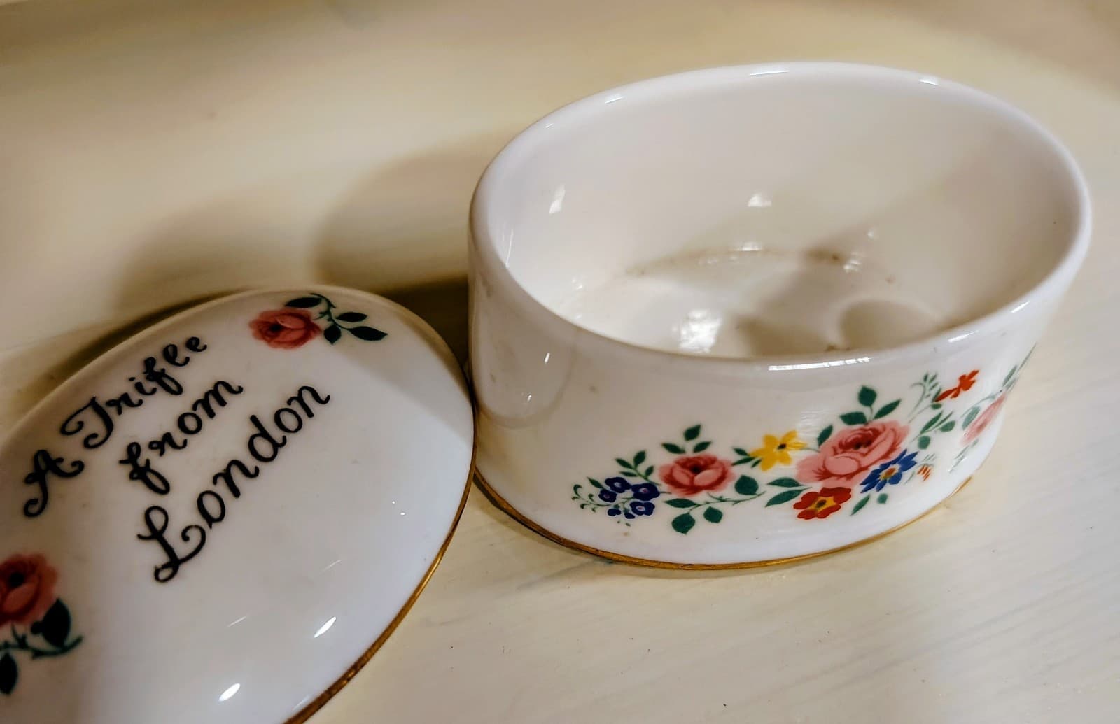Vintage English Crown Staffordshire Oval Trinket Fine Bone China Box London EUC - Thumbnail 6