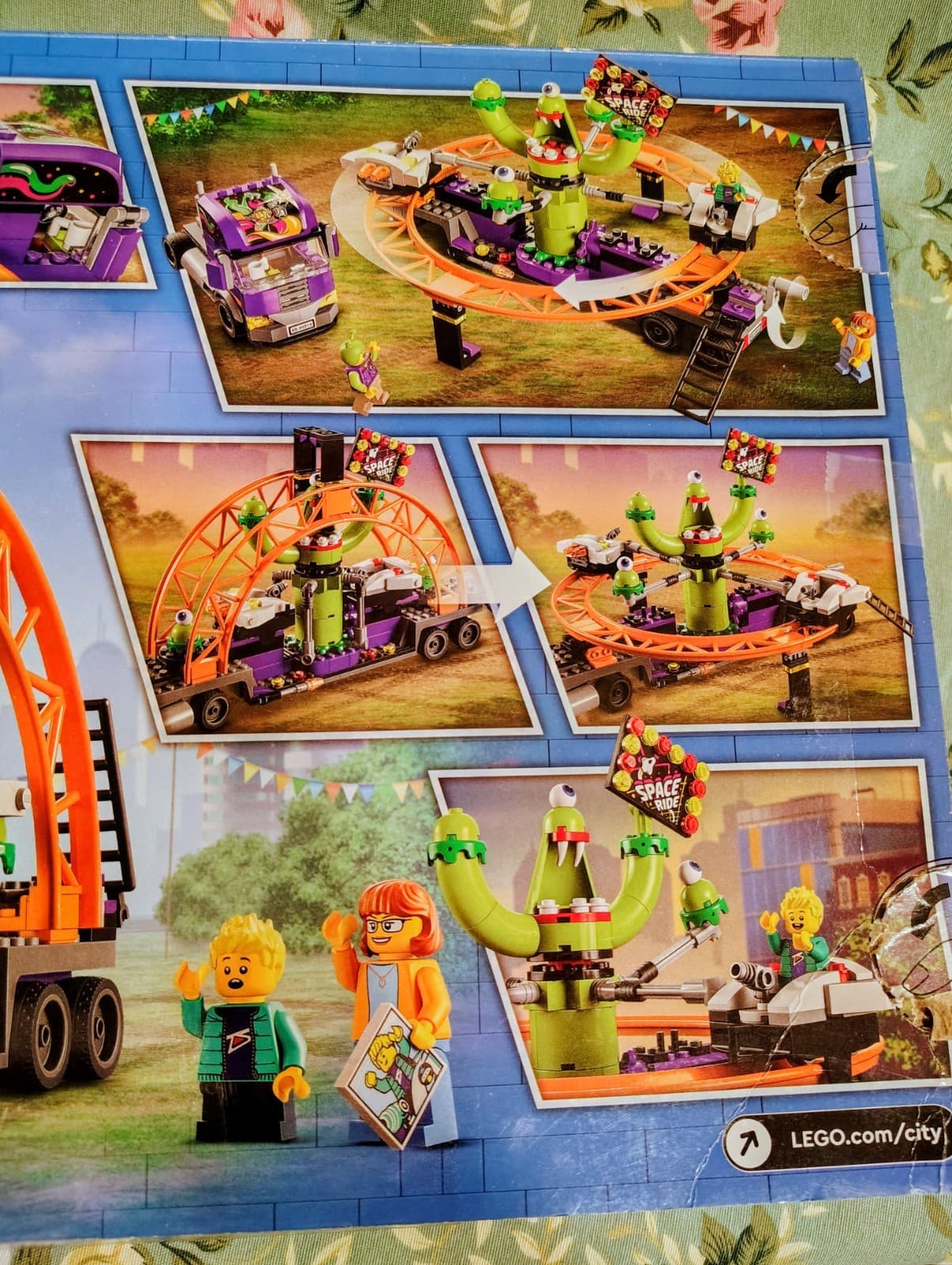 Lego Space Ride Amusement Truck 60313 Town Minifigure Building Set, Retired Set - Thumbnail 11