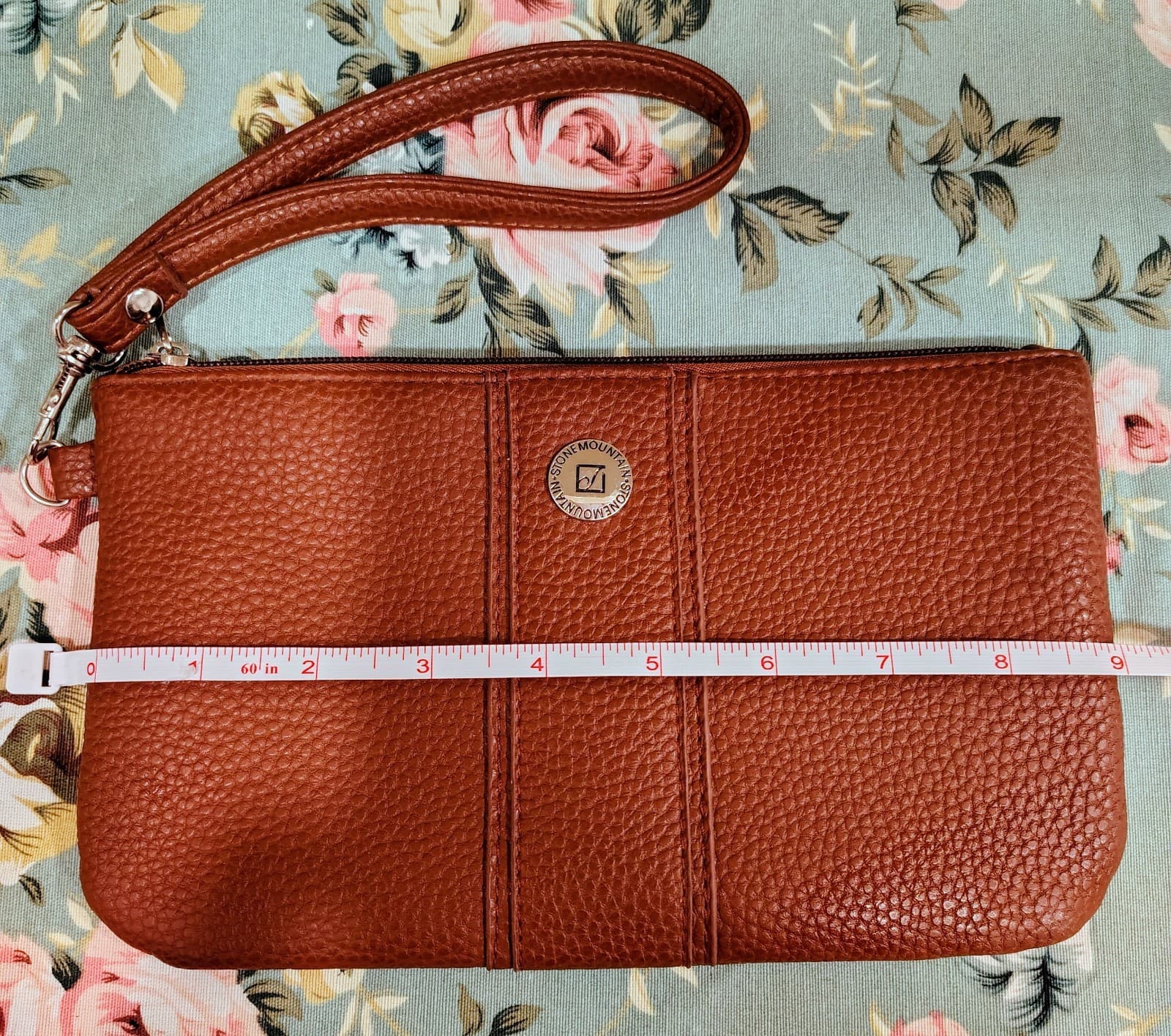 Stone Mountain Brown Large Pebbled Leather Wristlet Strap - Thumbnail 9