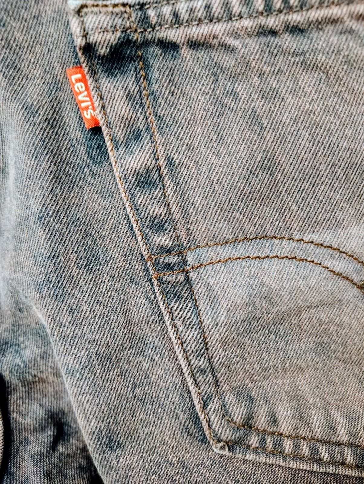 Levi's Denim Acid Wash Shorts Size 32 - Thumbnail 4