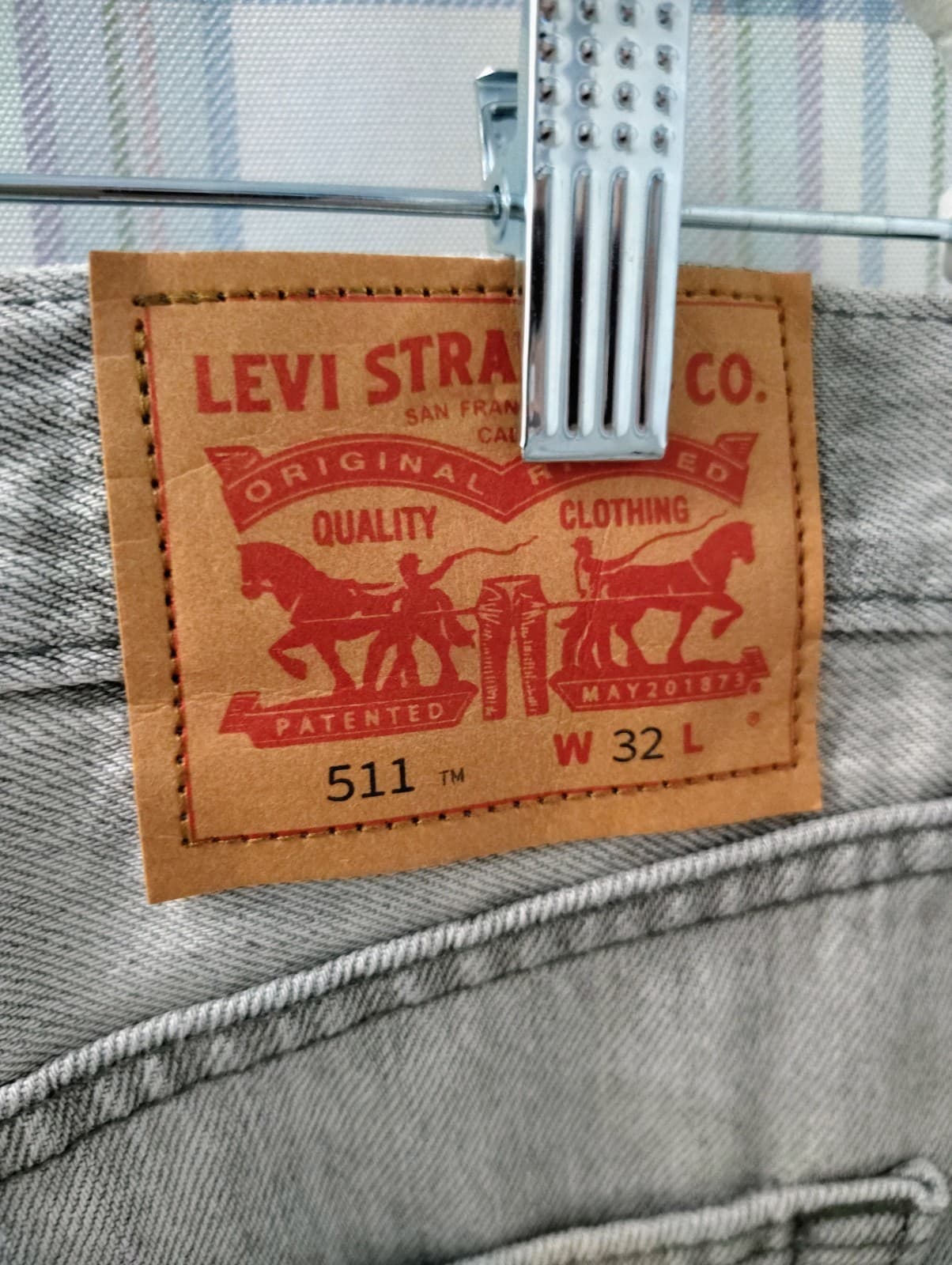 Levi's 511 Denim jean shorts distressed gray wash - Thumbnail 6